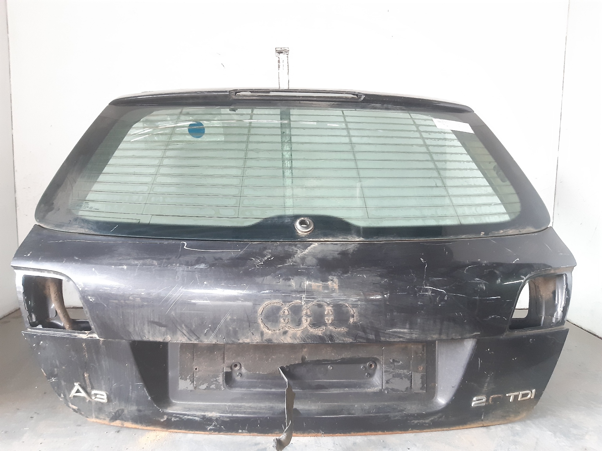 AUDI A2 8Z (1999-2005) Csomagtérfedél 8P3827023AC 20164778