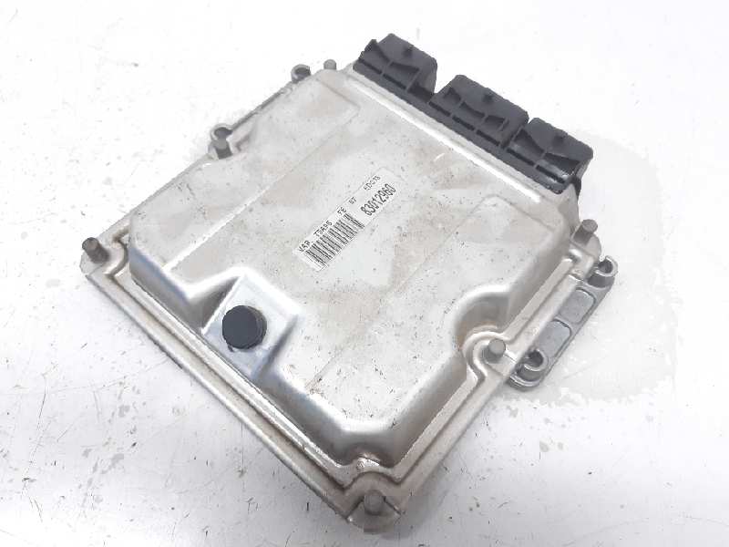 PEUGEOT 307 1 generation (2001-2008) Variklio kompiuteris 9647472780 18633495