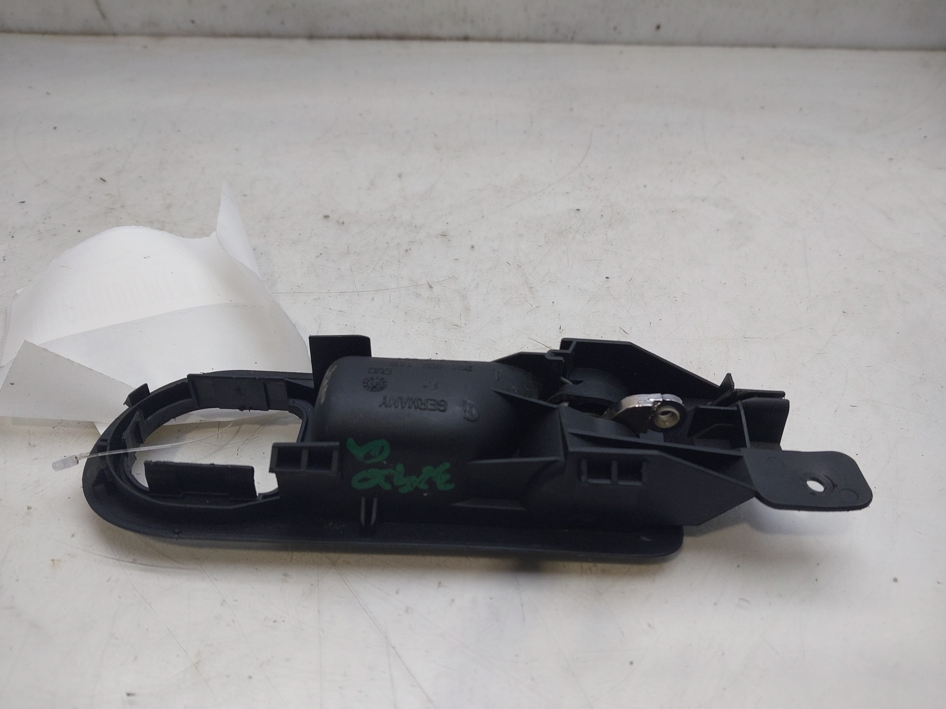 VOLKSWAGEN Passat B5 (1996-2005) Front Left Door Interior Handle Frame 3B1837113 23638558