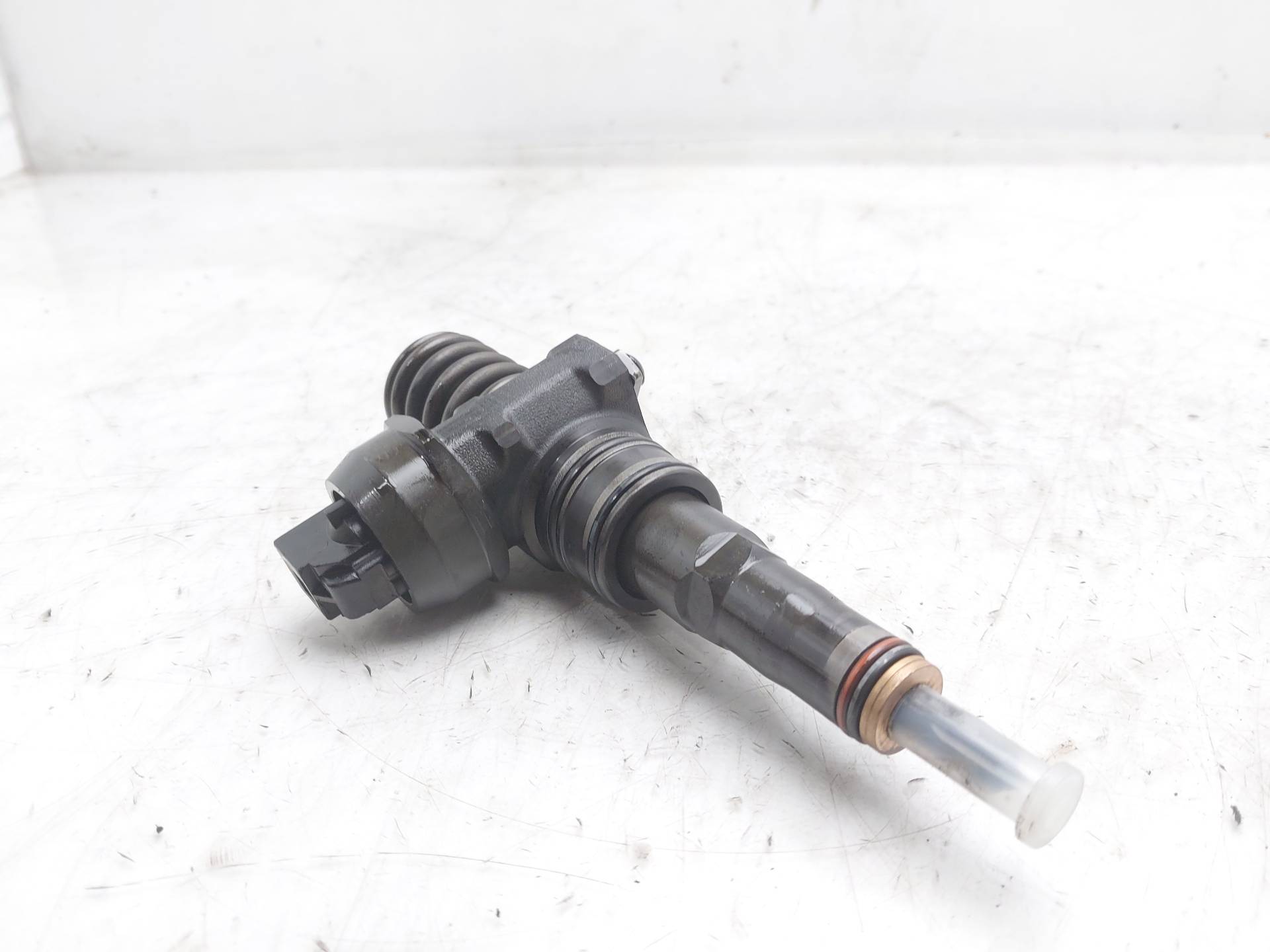 SEAT Ibiza 3 generation (2002-2008) Fuel Injector 038130073AG 25295917