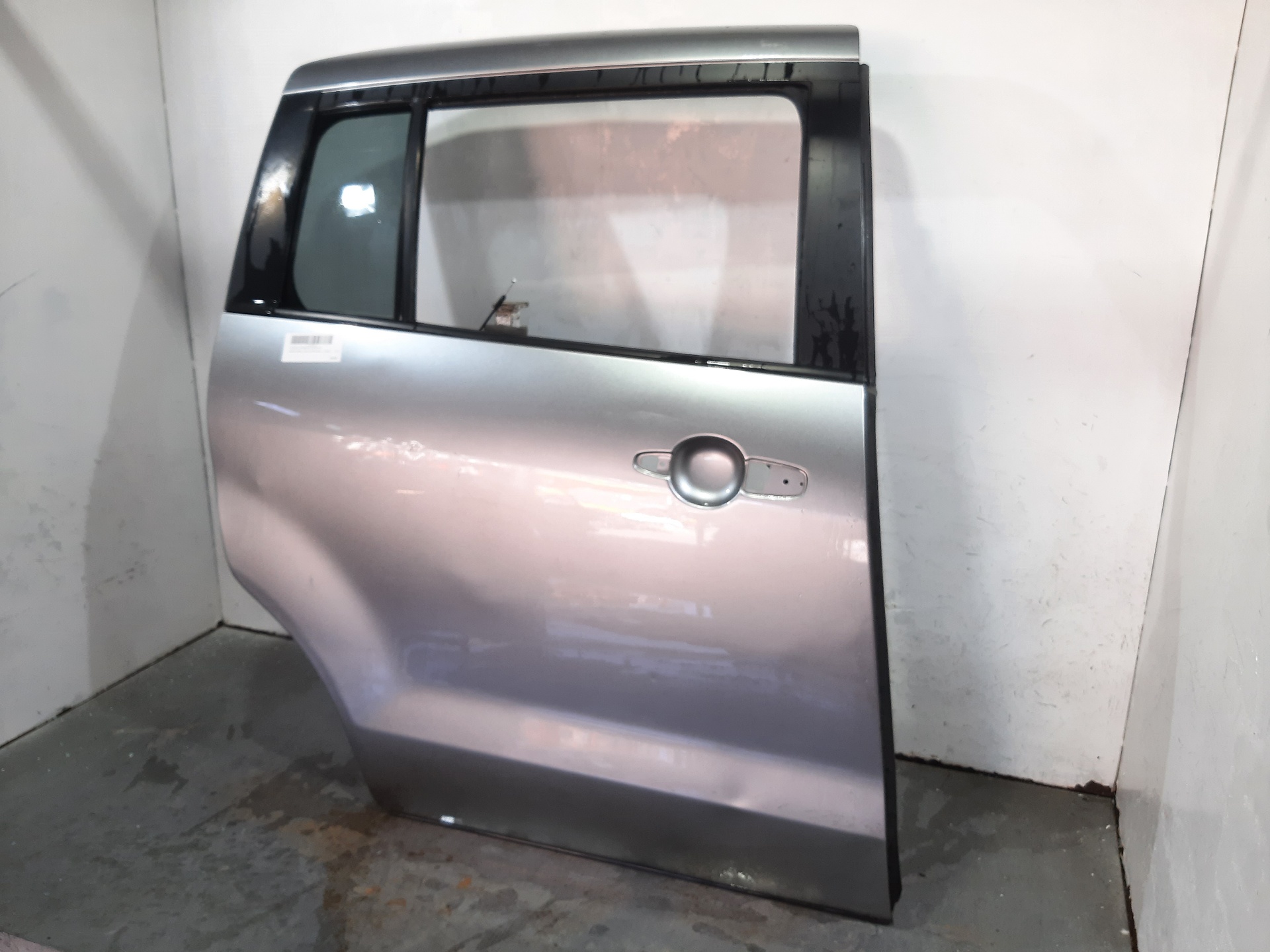 CHEVROLET 5 1 generation (2005-2010) Rear Right Door C2Y57202XG 23056427