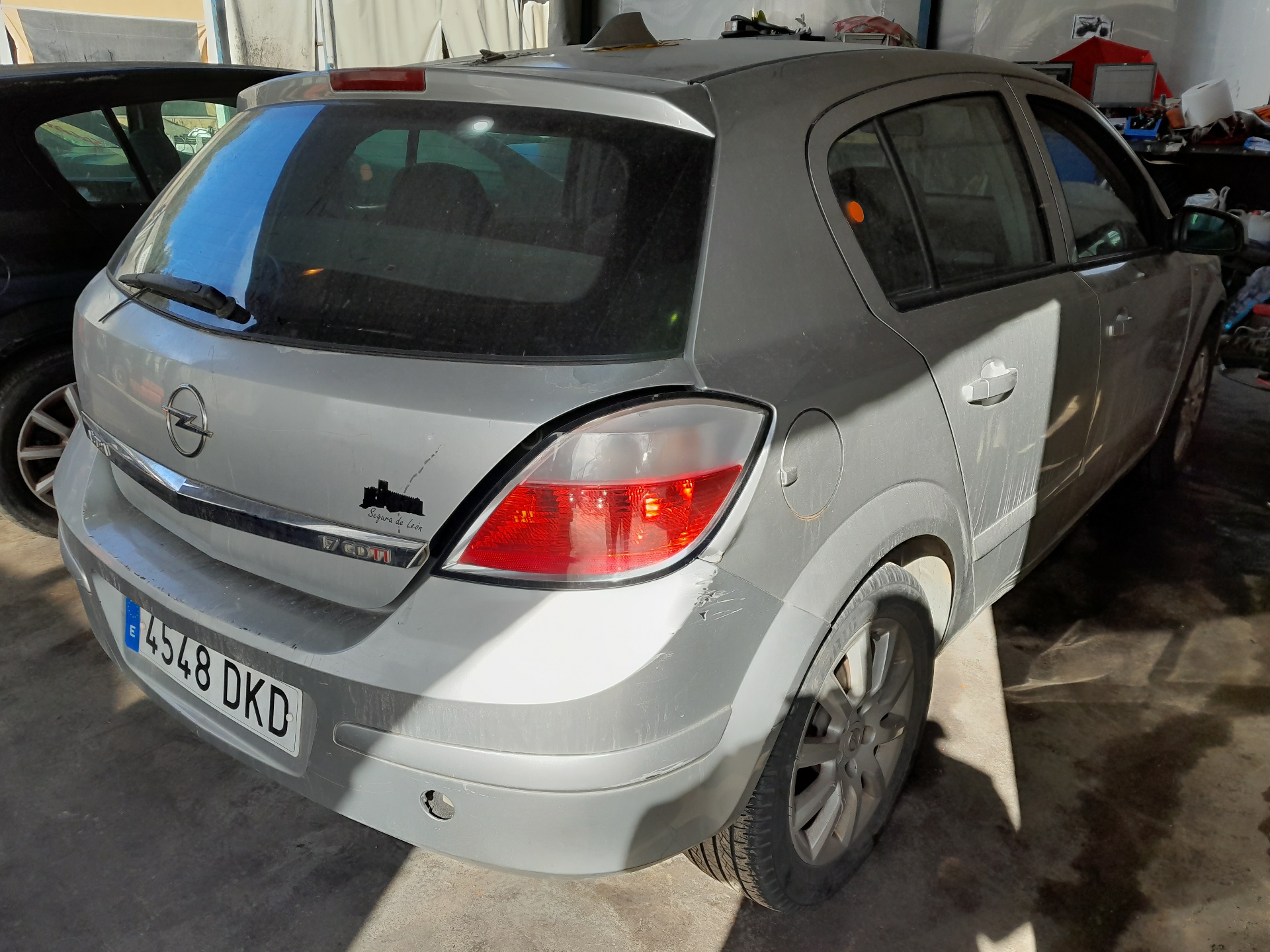 OPEL Astra J (2009-2020) Стеклоподъемник передней левой двери 13100417 23011581