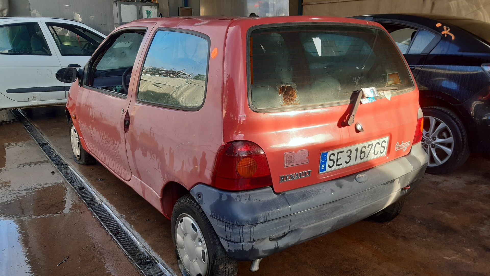 RENAULT Twingo 1 generation (1993-2007) Бампер передний 7700823765 18773649