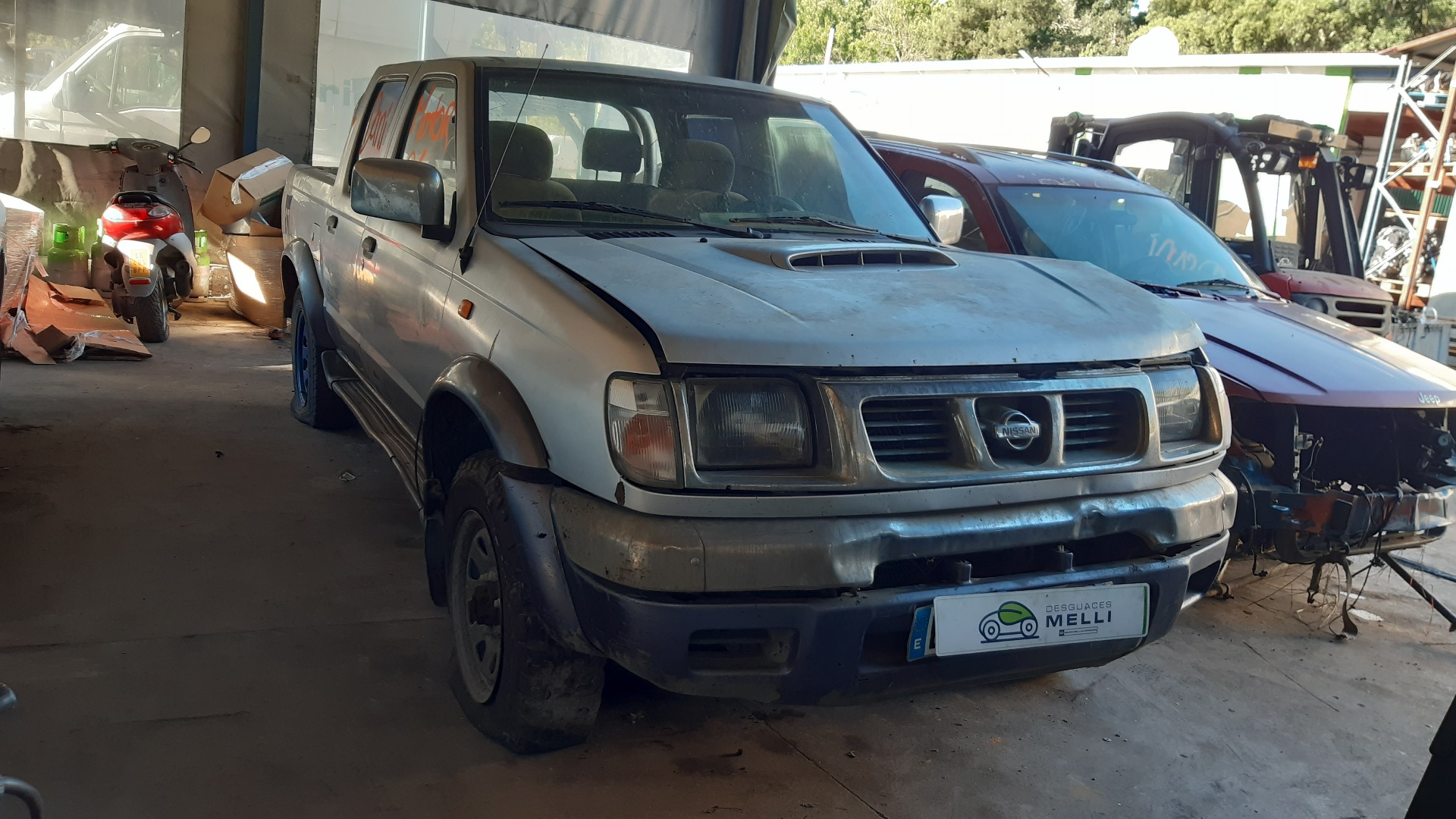 NISSAN Galinė kairė vidinė atidarymo rankelėlė 806712S41A 24129541