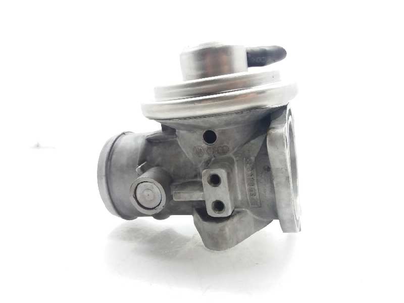 SEAT Cordoba 2 generation (1999-2009) EGR Valve 038131501M 20193789