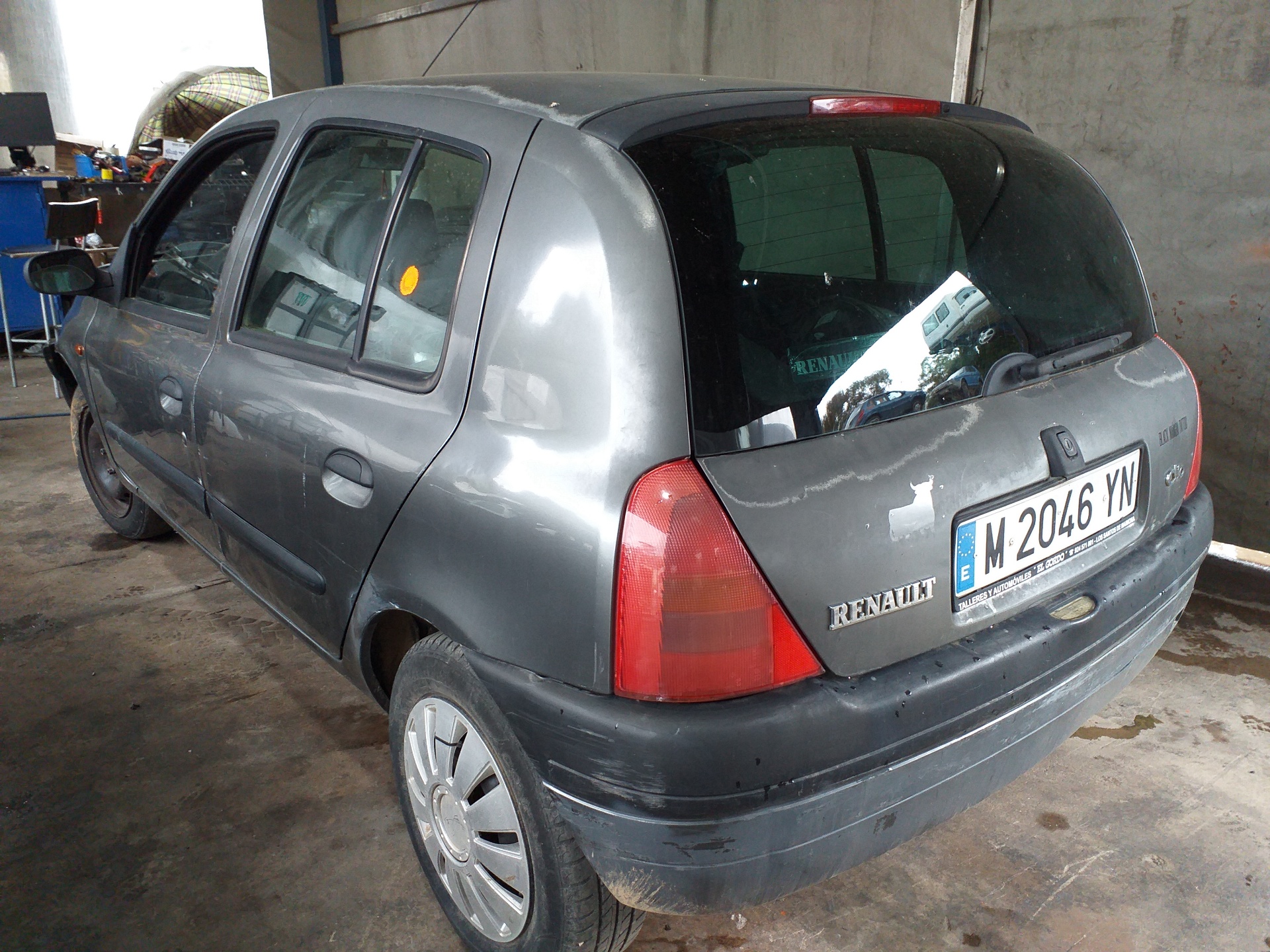 RENAULT Clio 2 generation (1998-2013) Замок крышки багажника 143 18682286