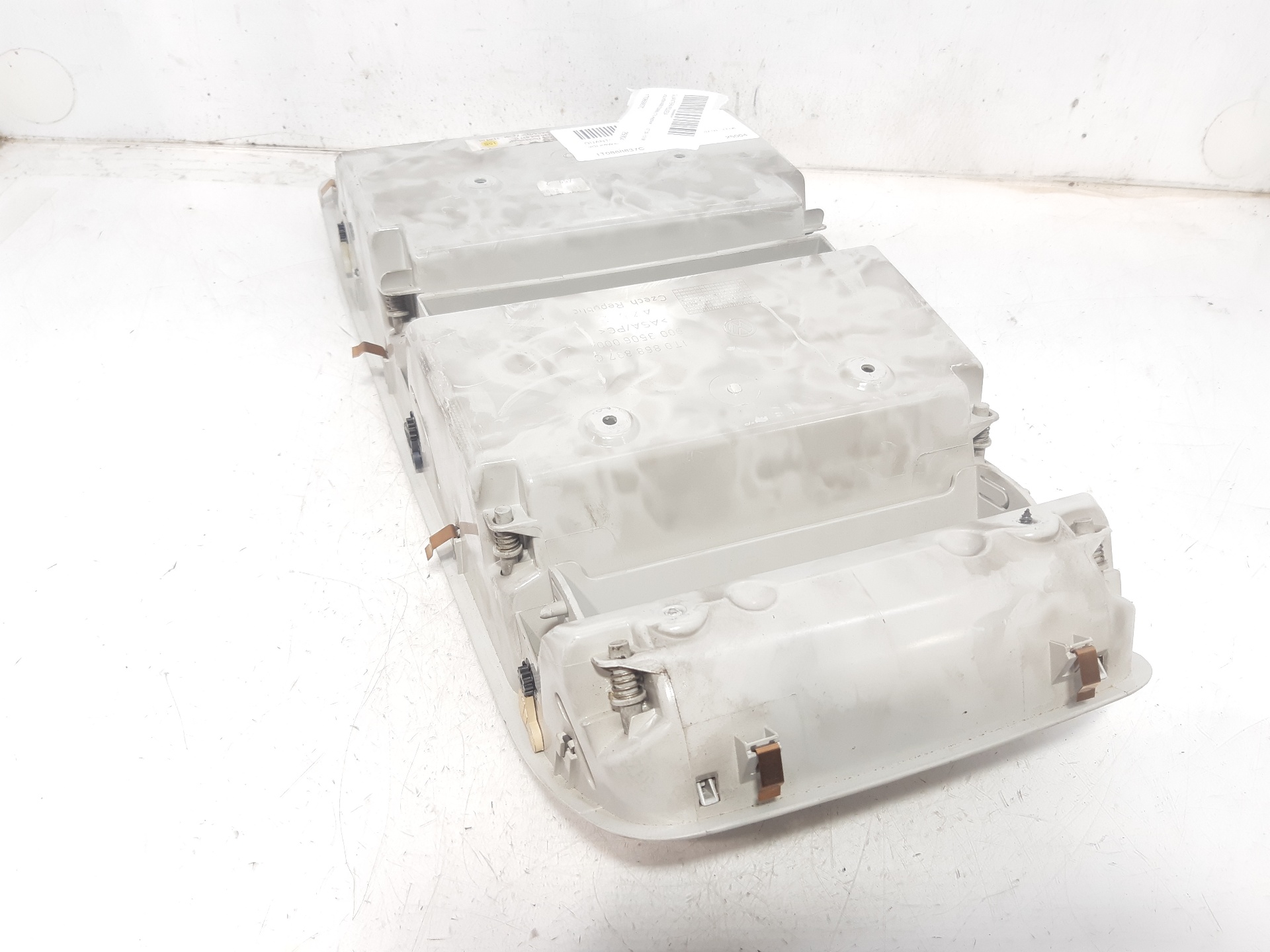 VOLKSWAGEN Touran 1 generation (2003-2015) kita_detale 1T0868837C 24968099