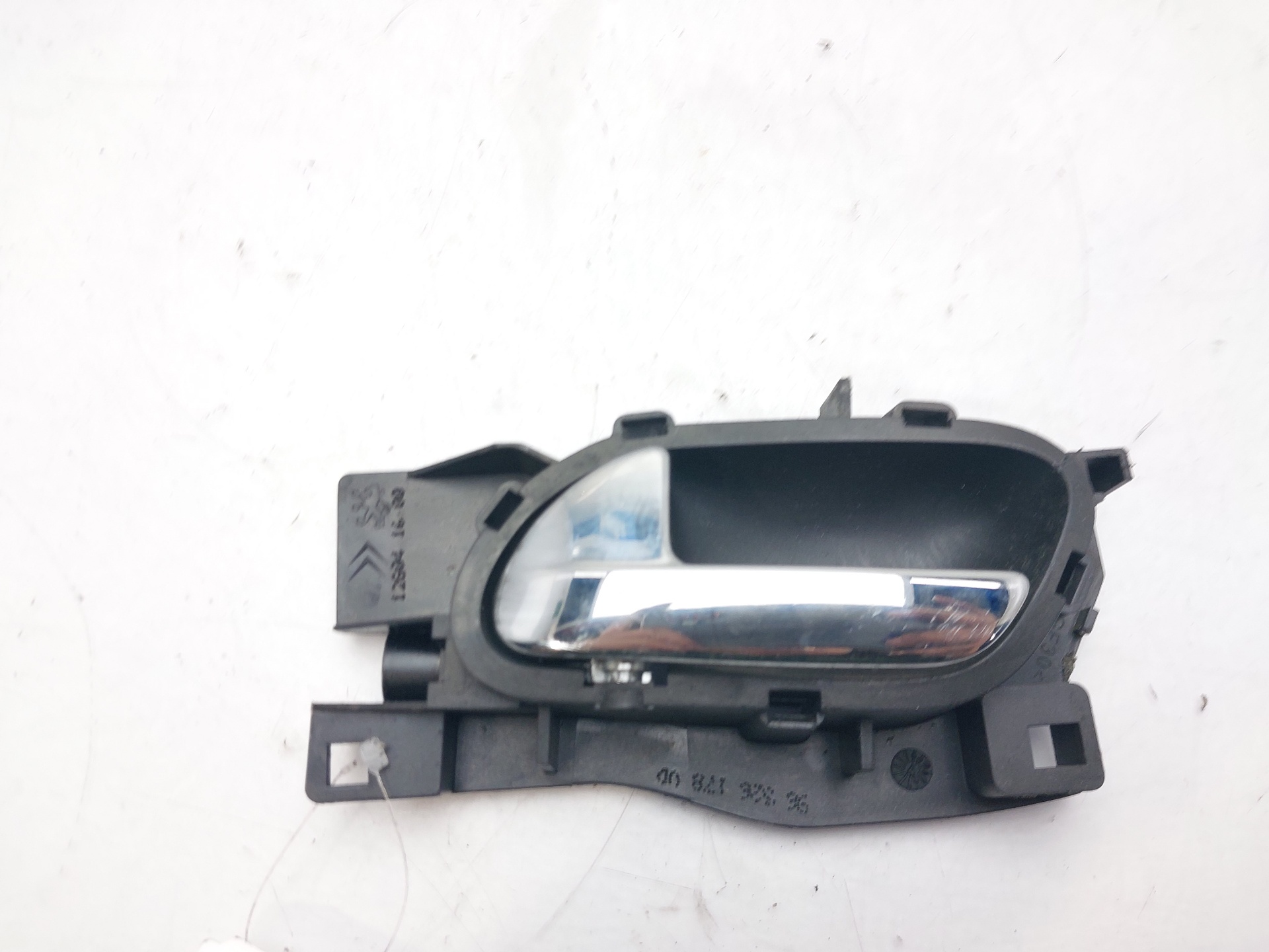 PEUGEOT 407 1 generation (2004-2010) Front Left Door Interior Handle Frame 96526178 20144475