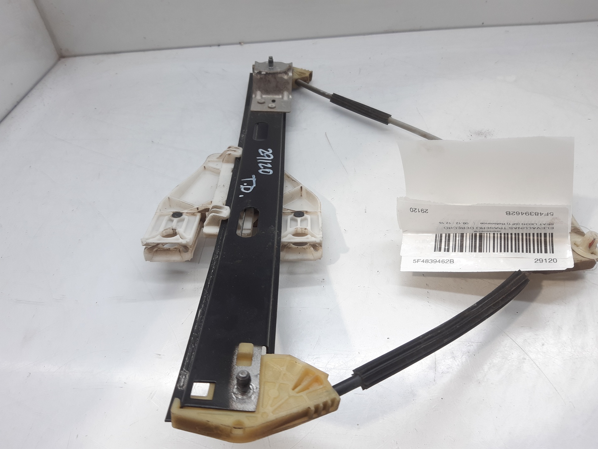 SEAT Leon 3 generation (2012-2020) Rear Right Door Window Regulator 5F4839462B 22468211