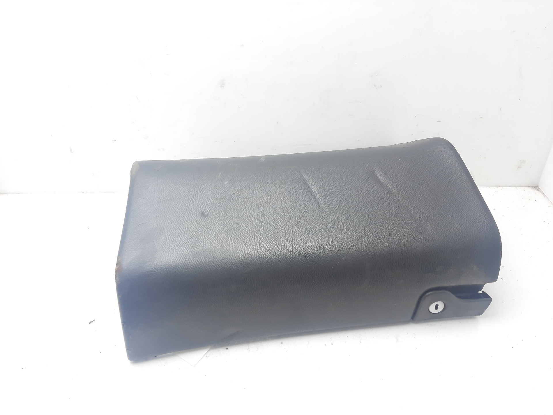 MITSUBISHI C-Class W203/S203/CL203 (2000-2008) Glove Box A2036800498 21085967