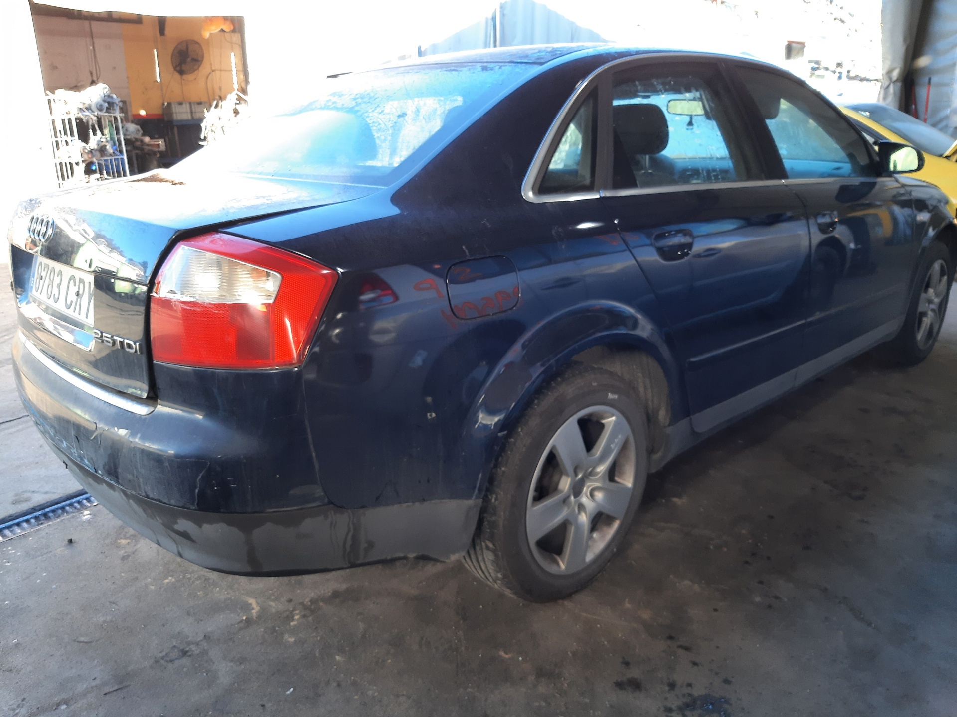 AUDI A4 B6/8E (2000-2005) Priekšējo labo durvju logu pacelšanas motorīts 8E1959802B 22556849