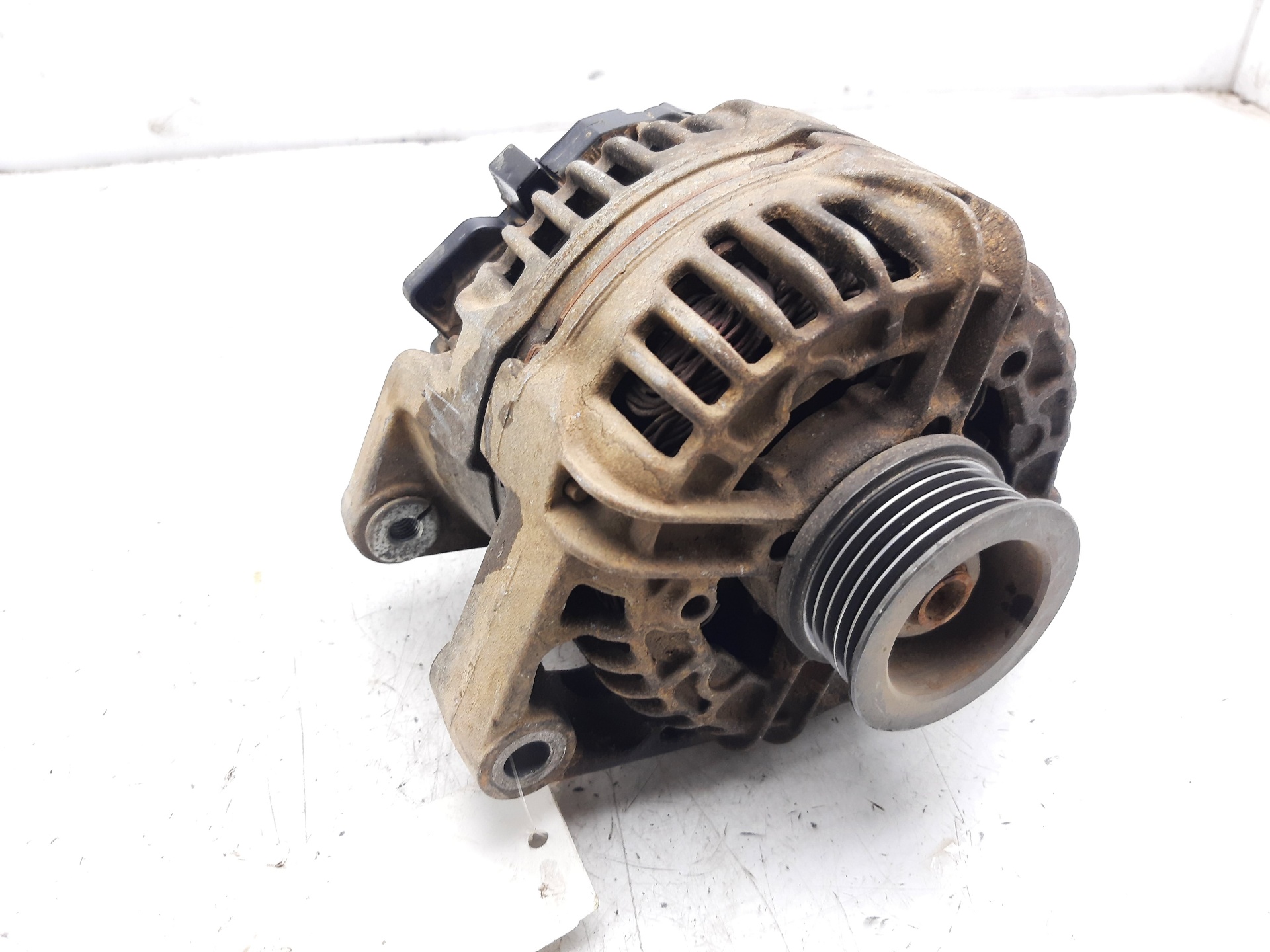 RENAULT Corsa C (2000-2006) Alternator 0124415023 22606155