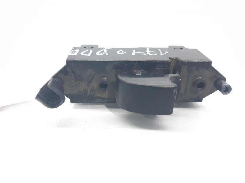 MITSUBISHI Outlander 2 generation (2005-2013) Front Right Door Window Switch 8608A182 18459978