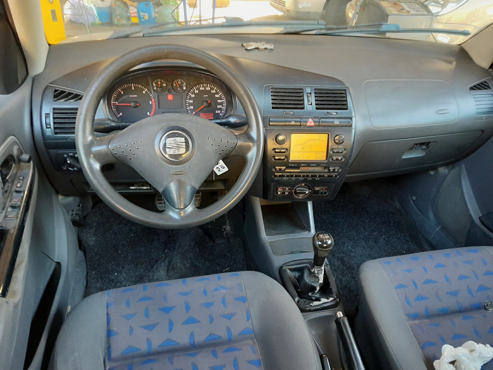 NISSAN Ibiza 2 generation (1993-2002) Priekšējo kreiso durvju logu pacēlāja slēdži 6H0959855A 21455723