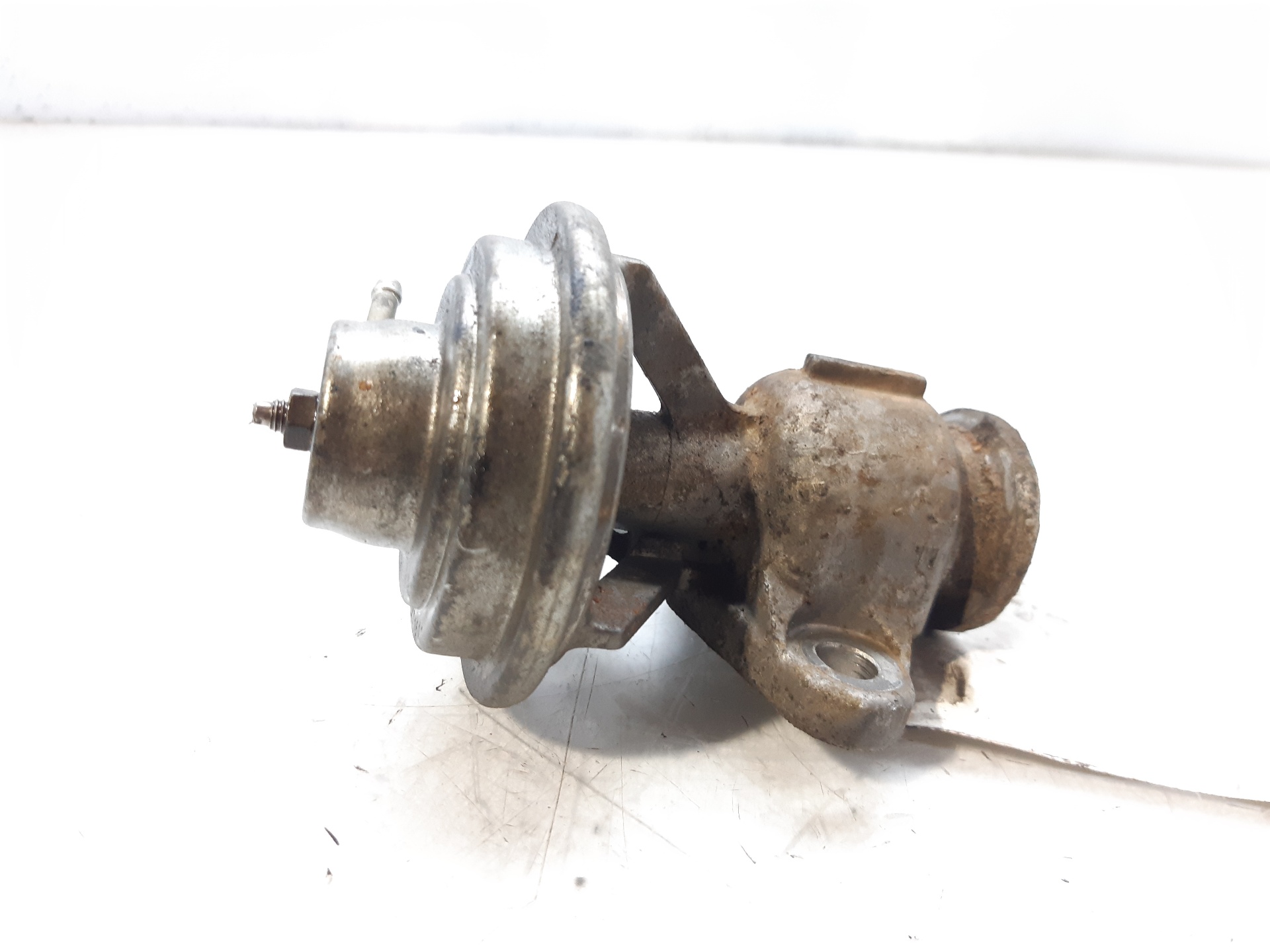 VOLKSWAGEN Bora 1 generation (1998-2005) EGR vožtuvas 038131501 18736757