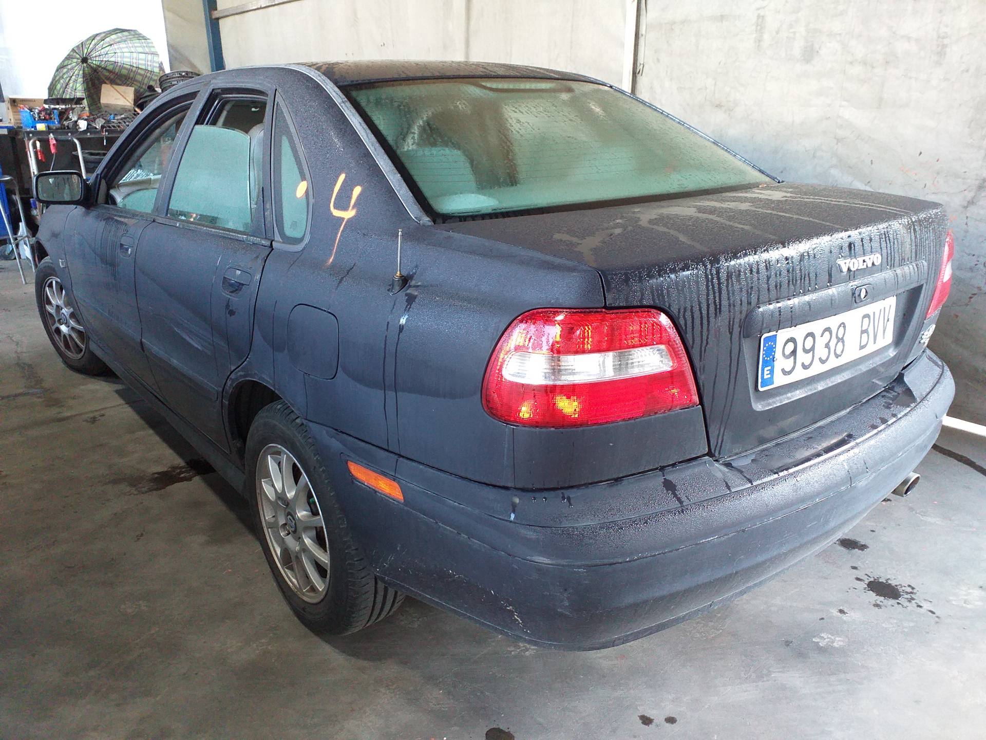 VOLVO S40 1 generation (1996-2004) Генератор 9472908 24018541