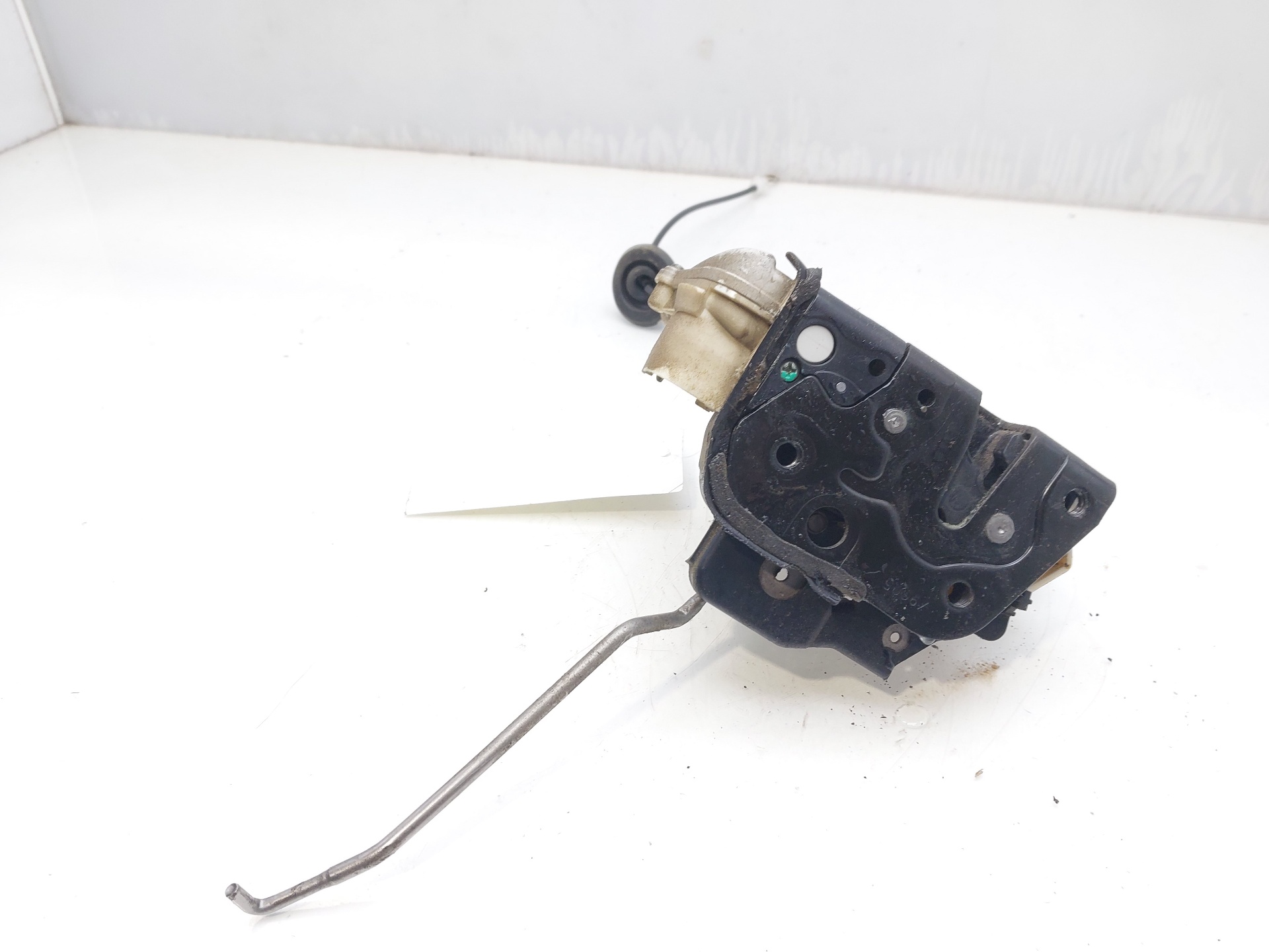 AUDI A4 B7/8E (2004-2008) Front Left Door Lock 8E1837015AA 22476473