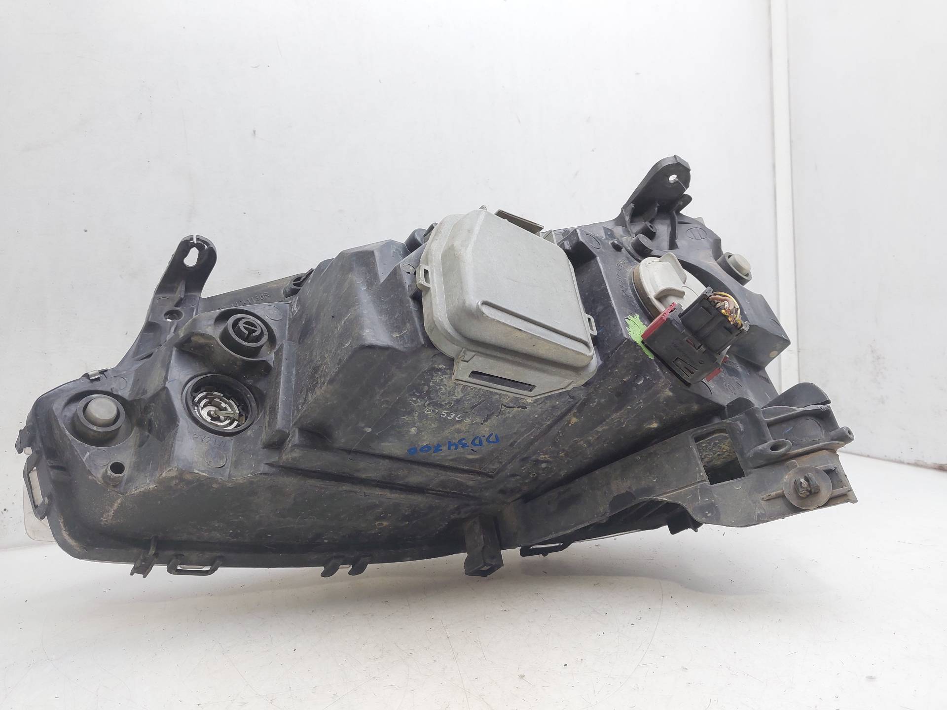 OPEL Corsa C (2000-2006) Priekšējais labais lukturis 13237262 25108877