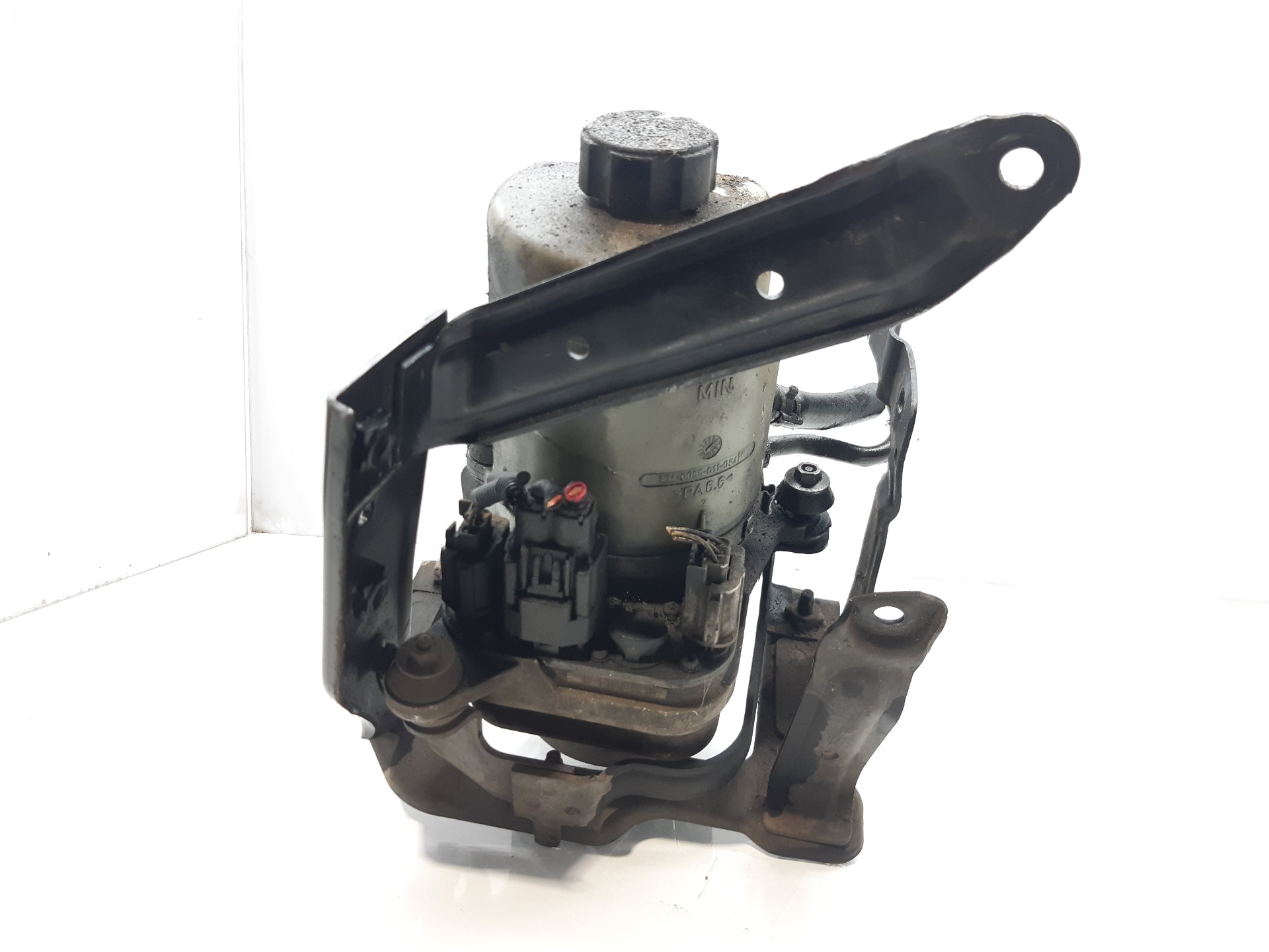 FORD Focus 2 generation (2004-2011) Power Steering Pump 4M513K514AD 22459720