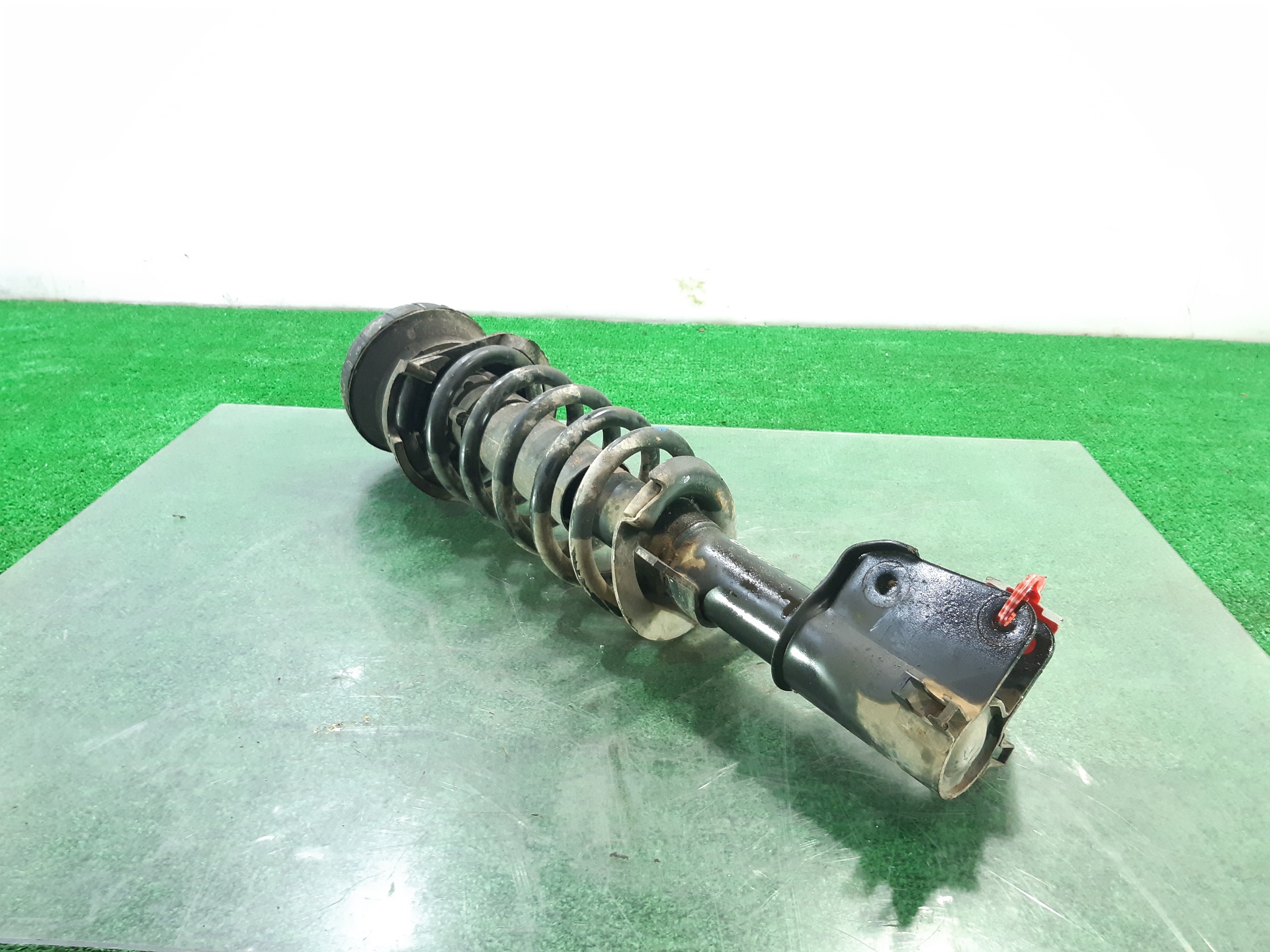 RENAULT Trafic 2 generation (2001-2015) Front Right Shock Absorber 8200728279 22017551