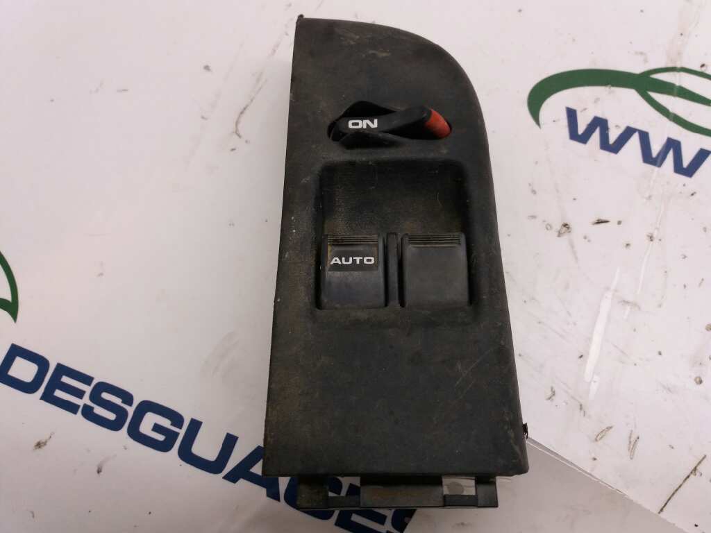 HONDA Commutateur de fenêtre de porte avant gauche M15846 20171861