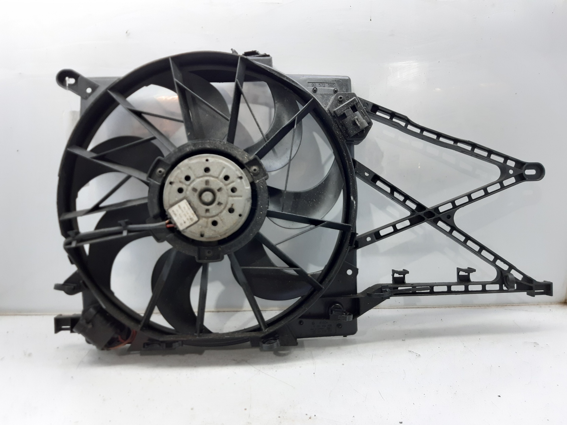 OPEL Astra H (2004-2014) Diffuser Fan 90570740 24111304