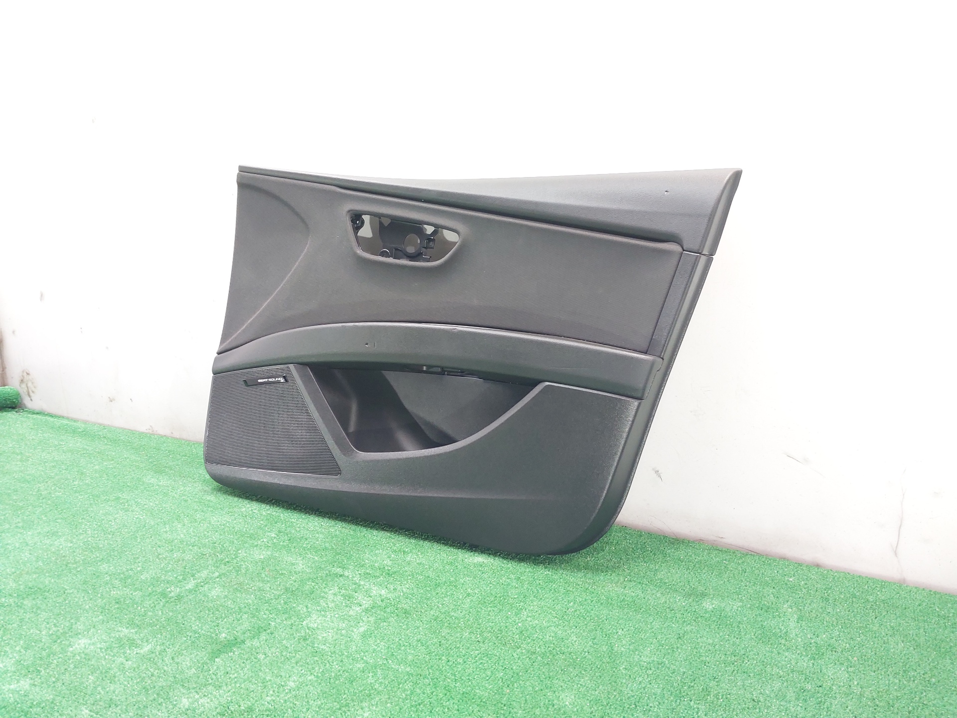 SEAT Leon 3 generation (2012-2020) Front Right Door Panel 5F4867132,35.919KMS,5PUERTAS 21238632