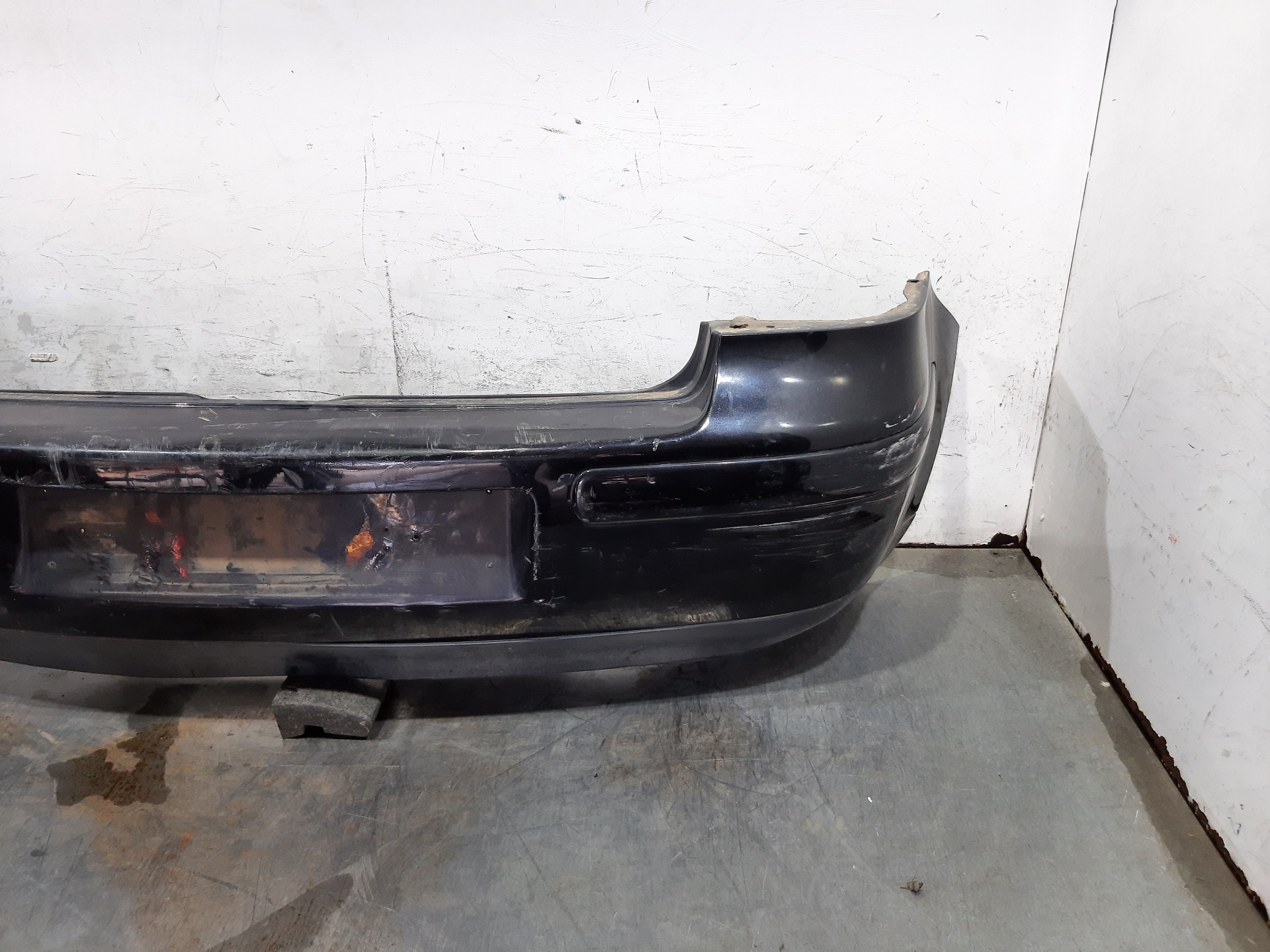 VOLKSWAGEN Golf 4 generation (1997-2006) Rear Bumper 1J6807421D 23891822