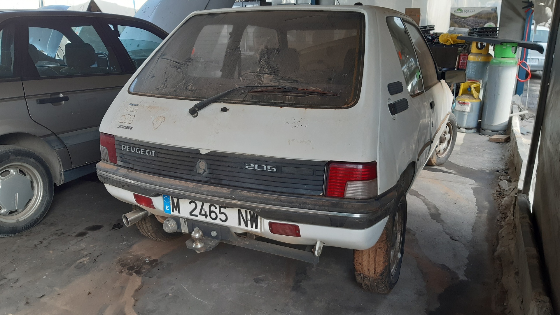 PEUGEOT 205 1 generation (1983-1998) Vinduesvaskertank 9255225680 18723344