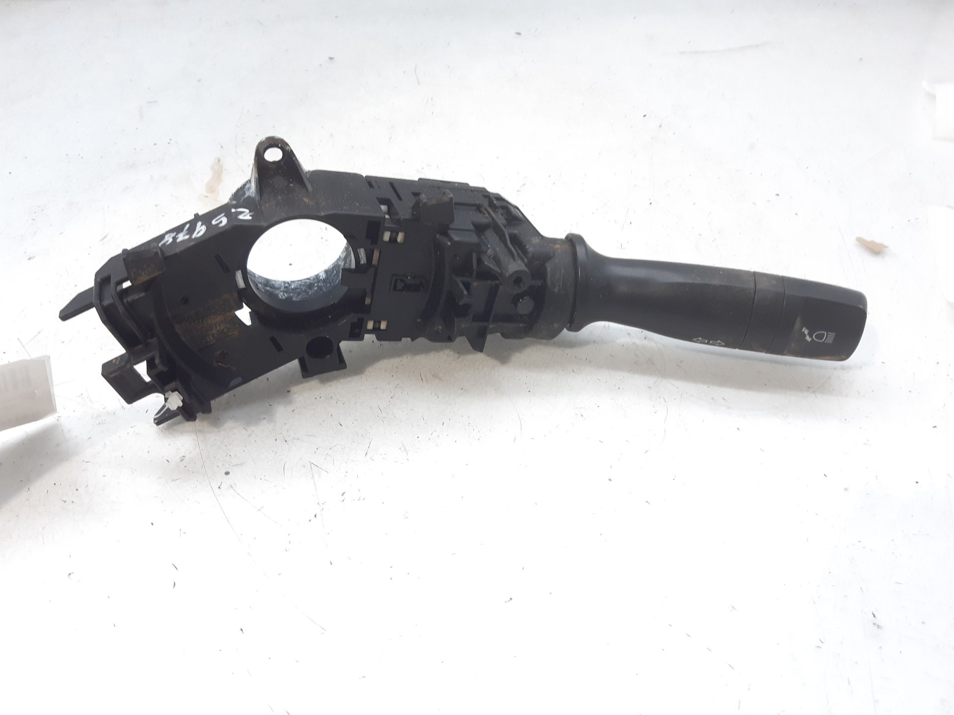 HYUNDAI i40 VF (1 generation) (2011-2020) Vrid omkopplarvredet 934103Z000 24059816