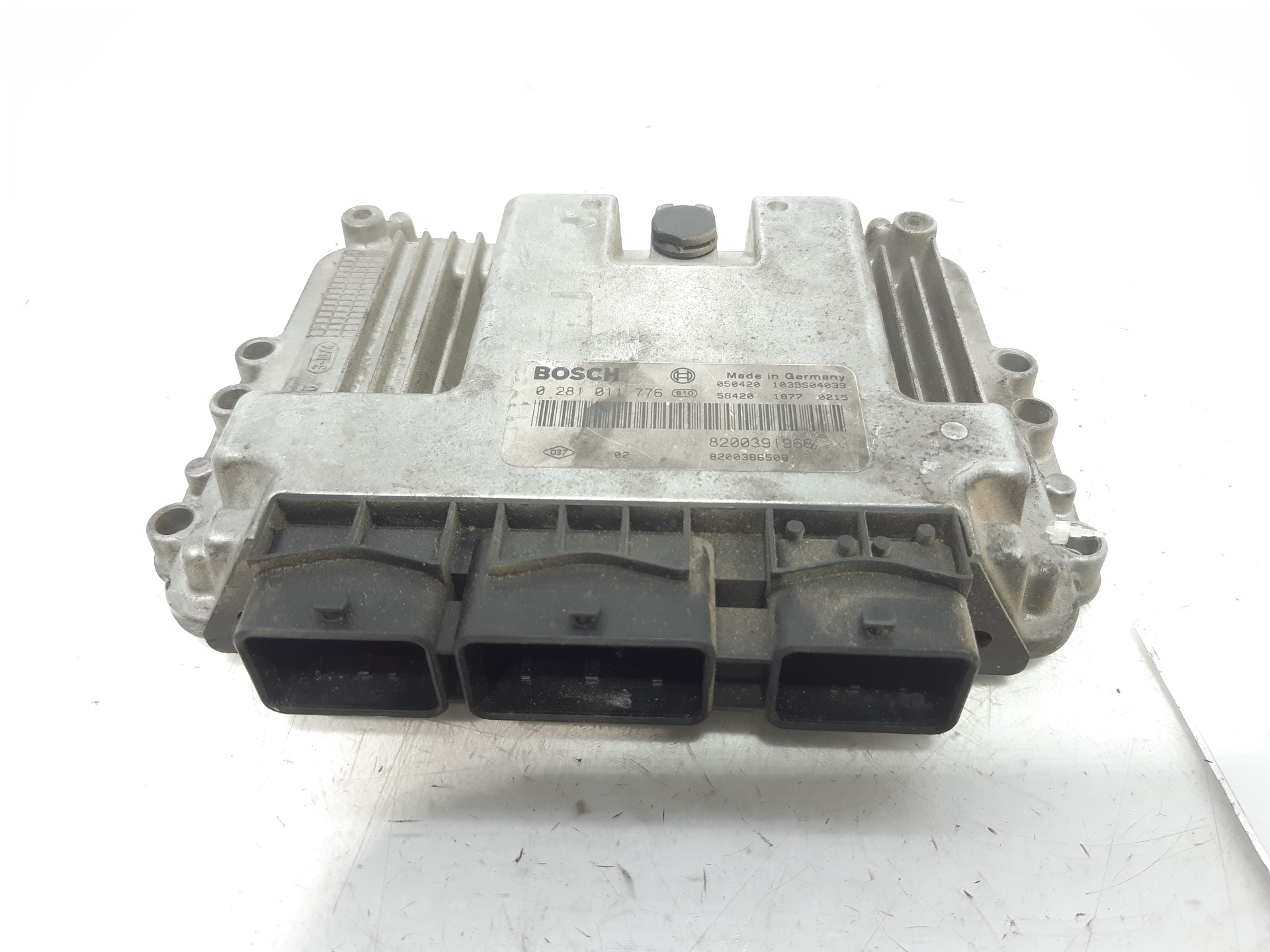 RENAULT Scenic 2 generation (2003-2010) Engine Control Unit ECU 8200391966 18733539