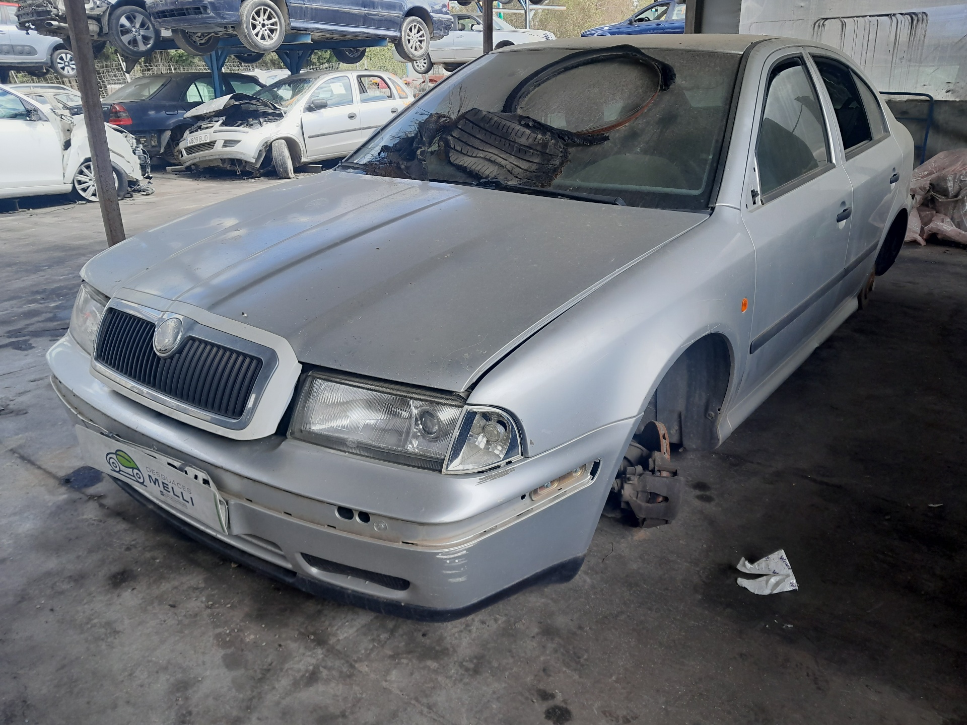 CHRYSLER Octavia 1 generation (1996-2010) Топливный насос высокого давления 038130107D 25108599