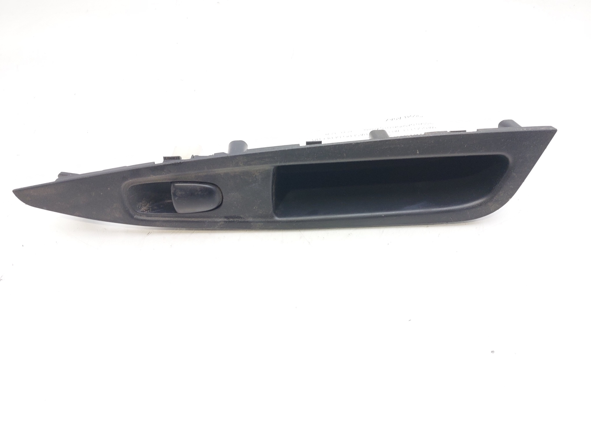 NISSAN Qashqai 2 generation (2013-2023) Rear Right Door Window Control Switch 829604EA0AX 23015859