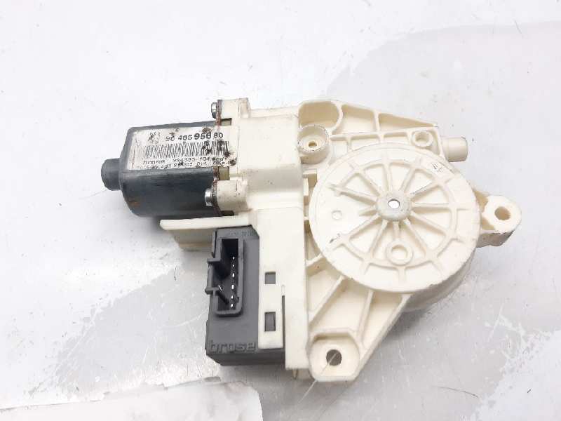 PEUGEOT 407 1 generation (2004-2010) Moteur de commande de vitre de porte arrière gauche 0130822201 18621620