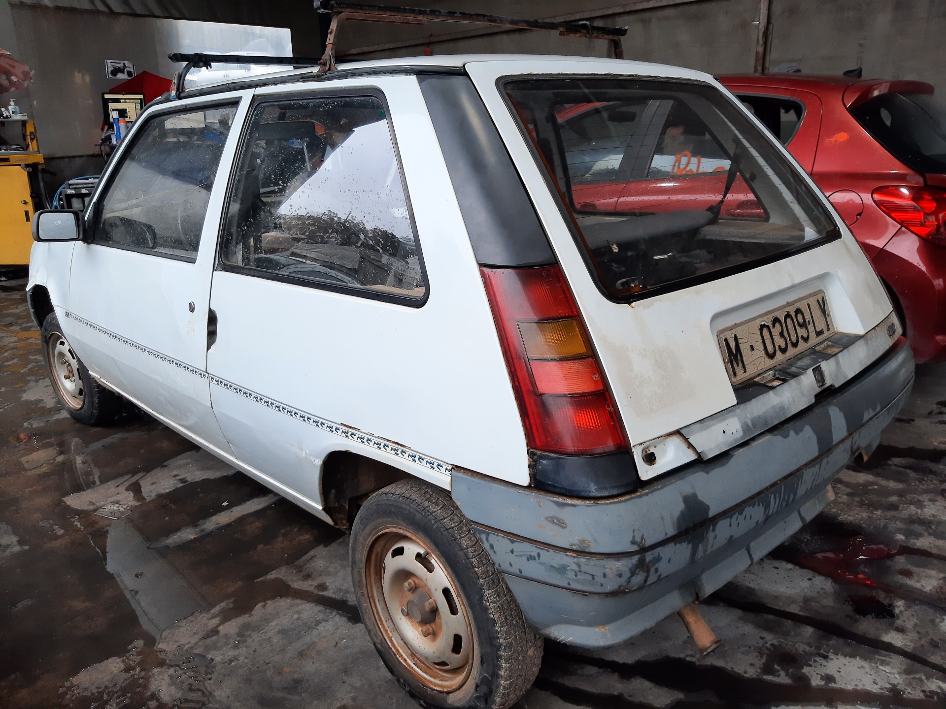 RENAULT Kairys skydelis nuo saulės (saulės apsauga) 7701022110 22495016