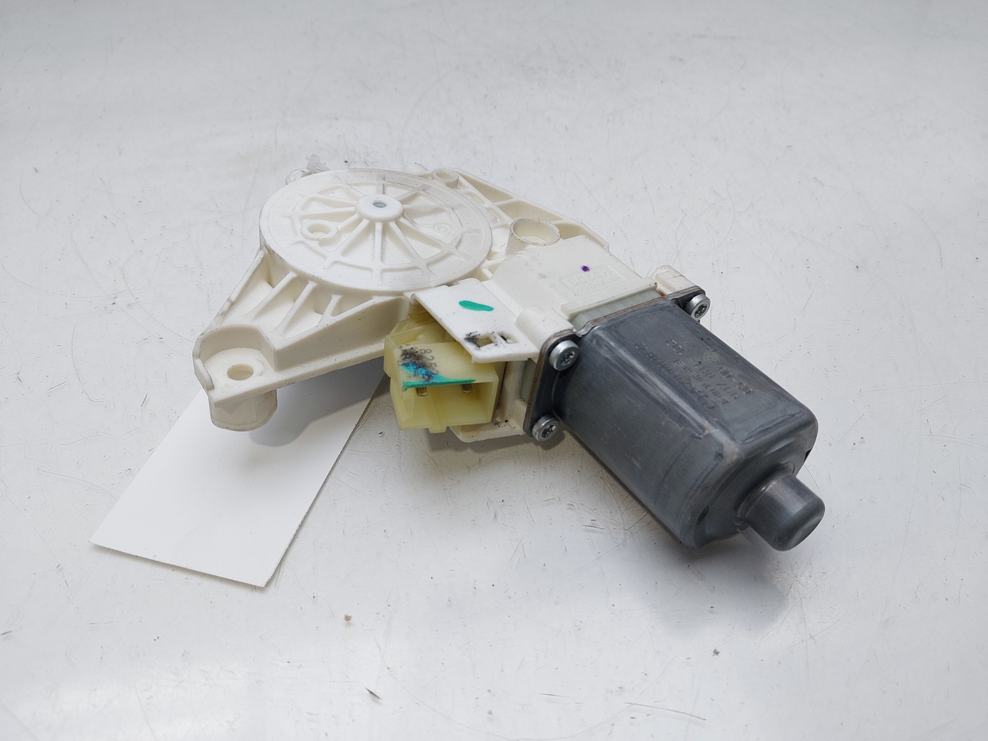 MERCEDES-BENZ M-Class W164 (2005-2011) Front Right Door Window Control Motor A2518200842 23372268