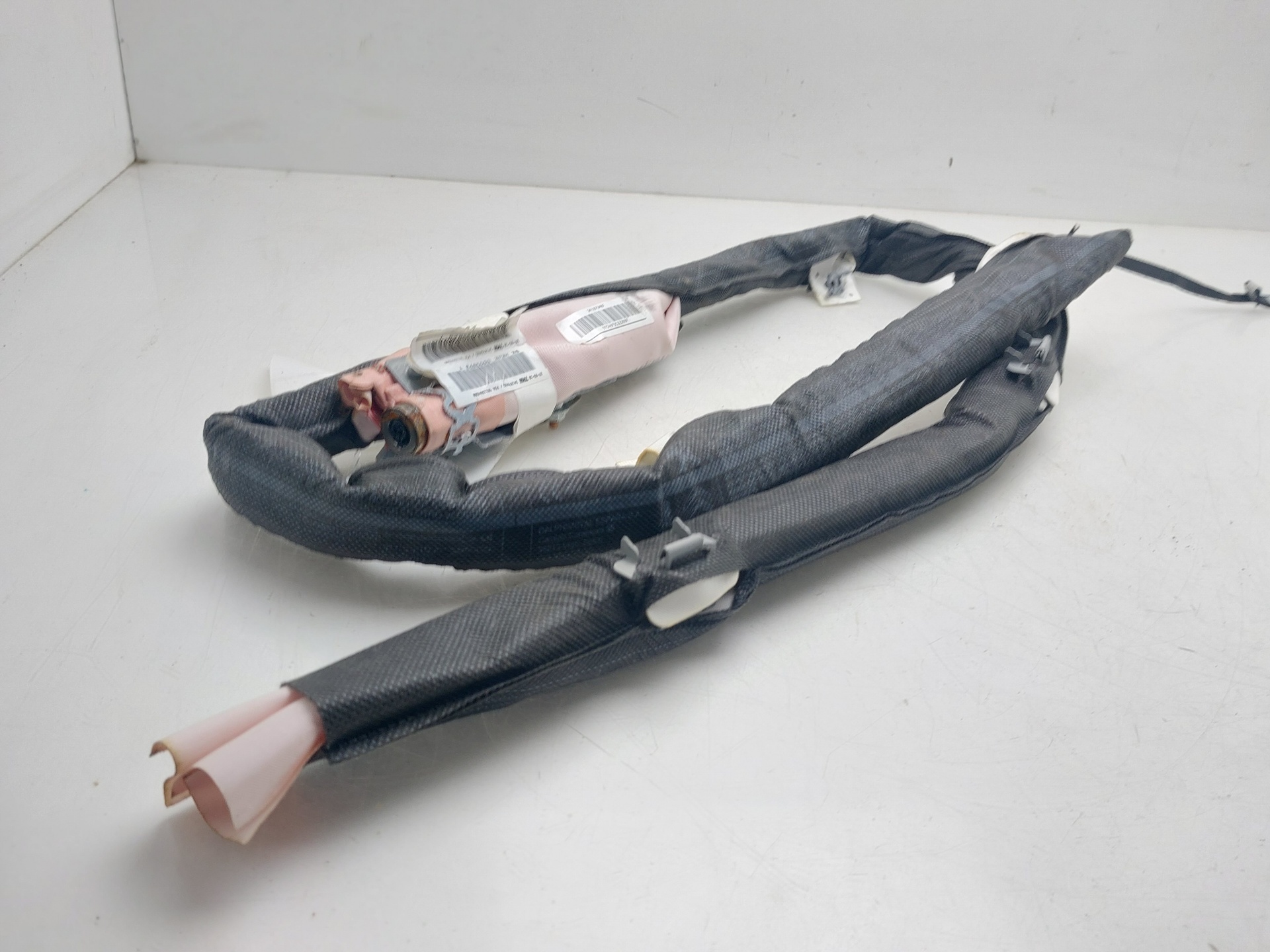 Front curtain airbag lh 5G01 9811504680 de Peugeot 3008 suv (mc_, mr_, mj_, m4_) 2016-0 165 CV con 44390 km