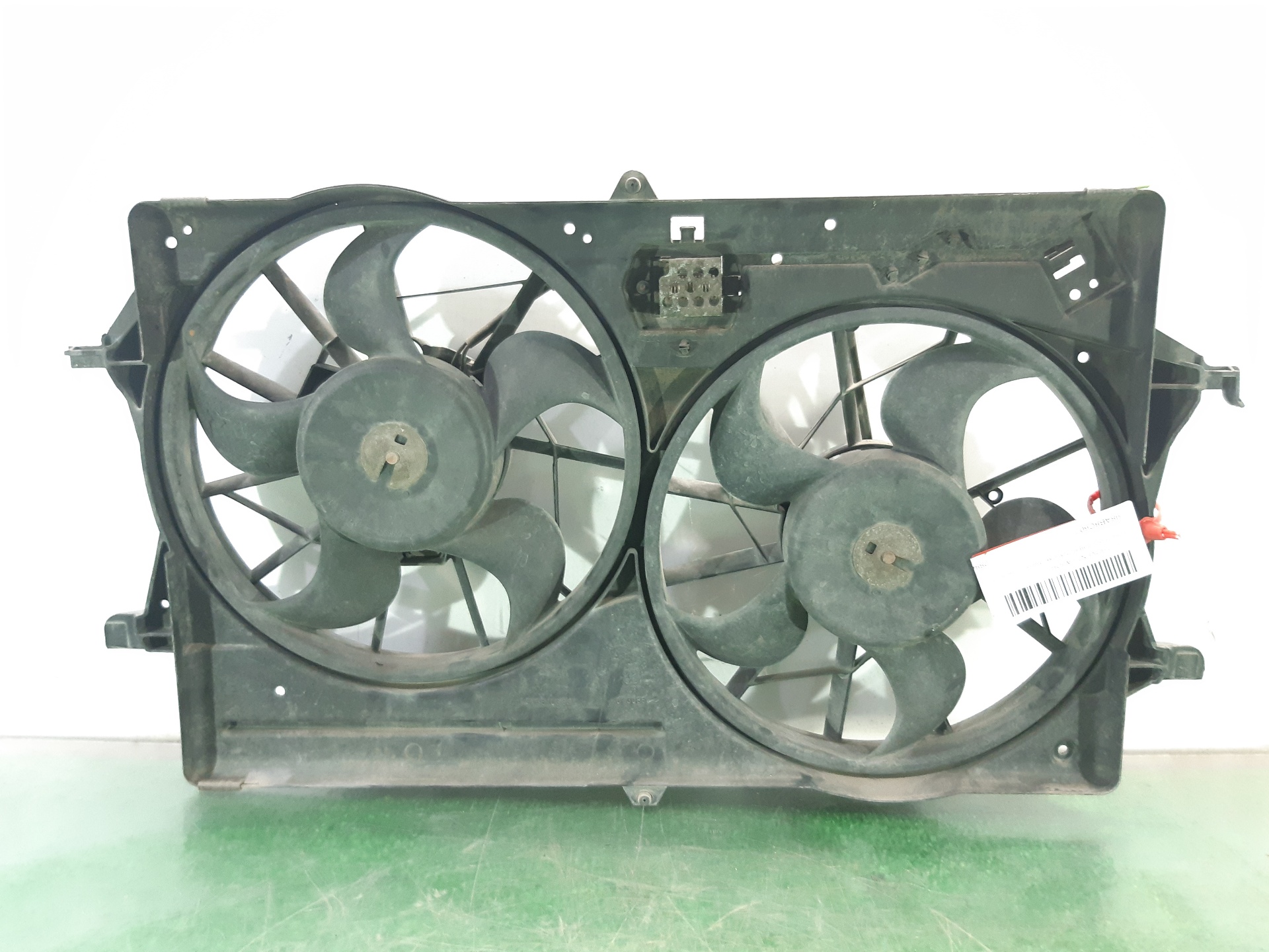 FORD Focus 1 generation (1998-2010) Difūzoriaus ventiliatorius 98AB8C607 22457425