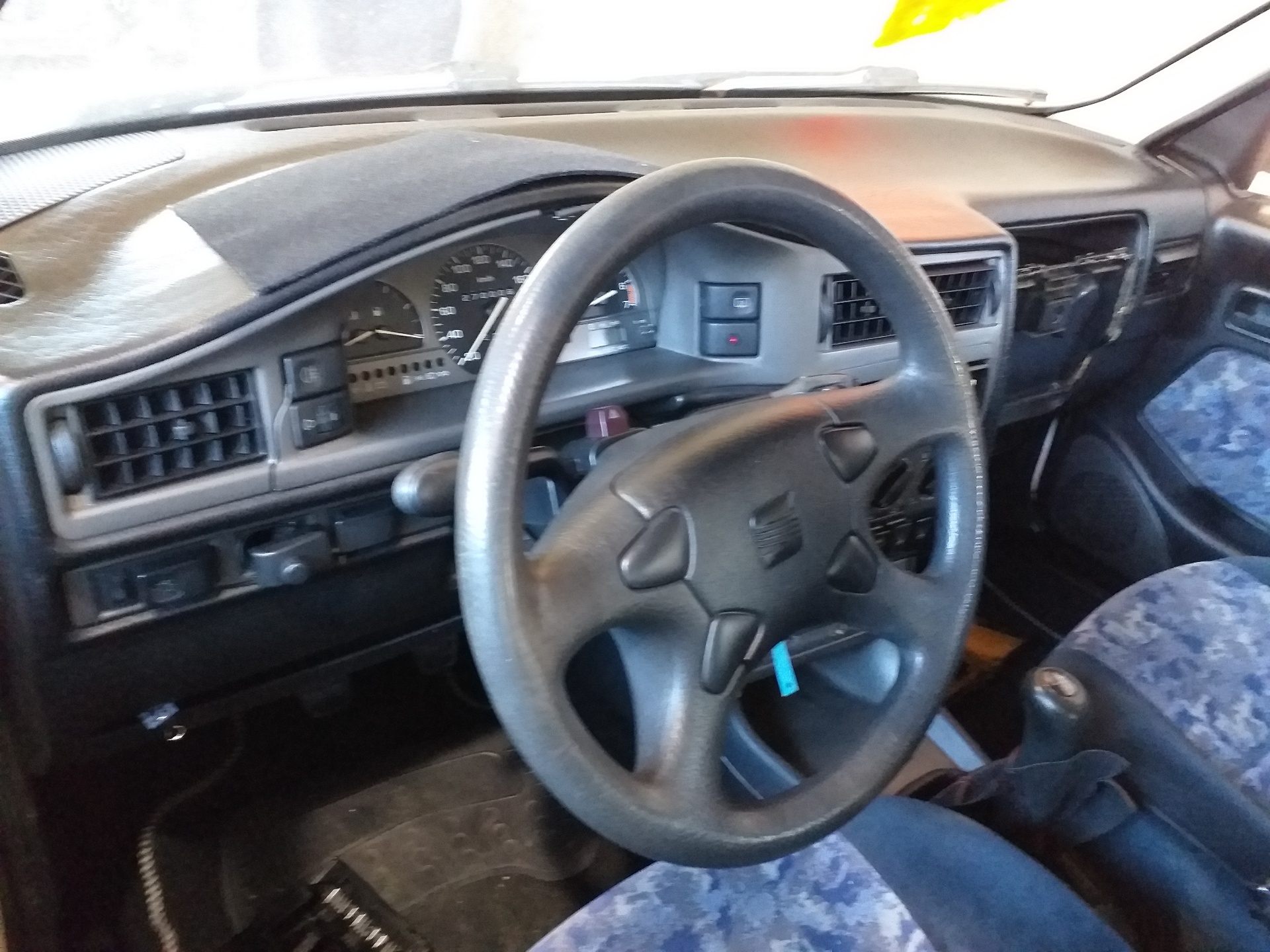 SEAT Uno 1 generation (1983-1995) Priekinių kairių durų veidrodis 1L0857507S 24046071