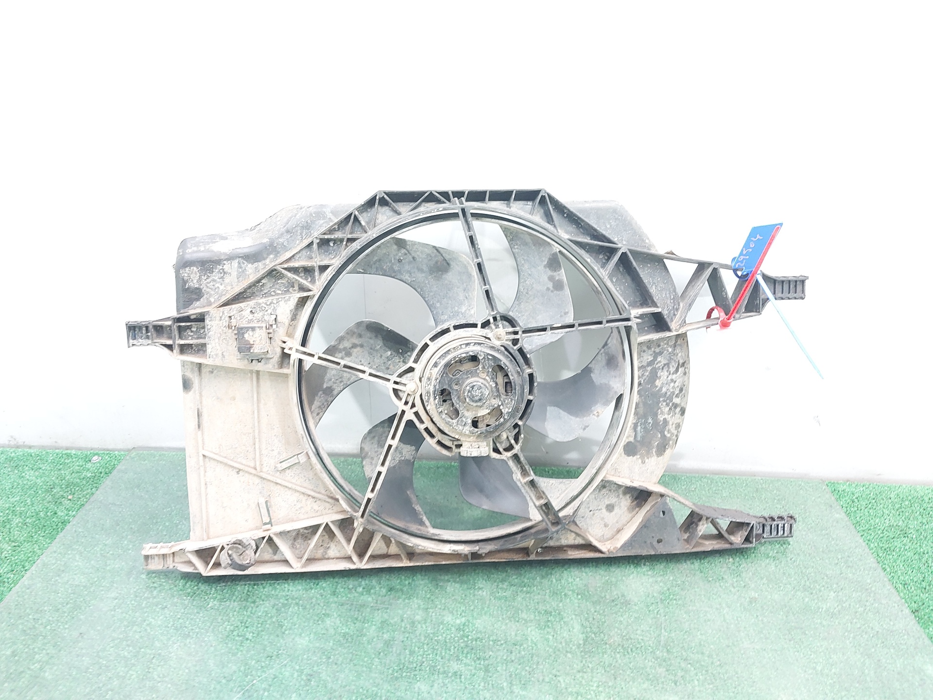 RENAULT Espace 4 generation (2002-2014) Diffuser Fan 8200387730 22467669