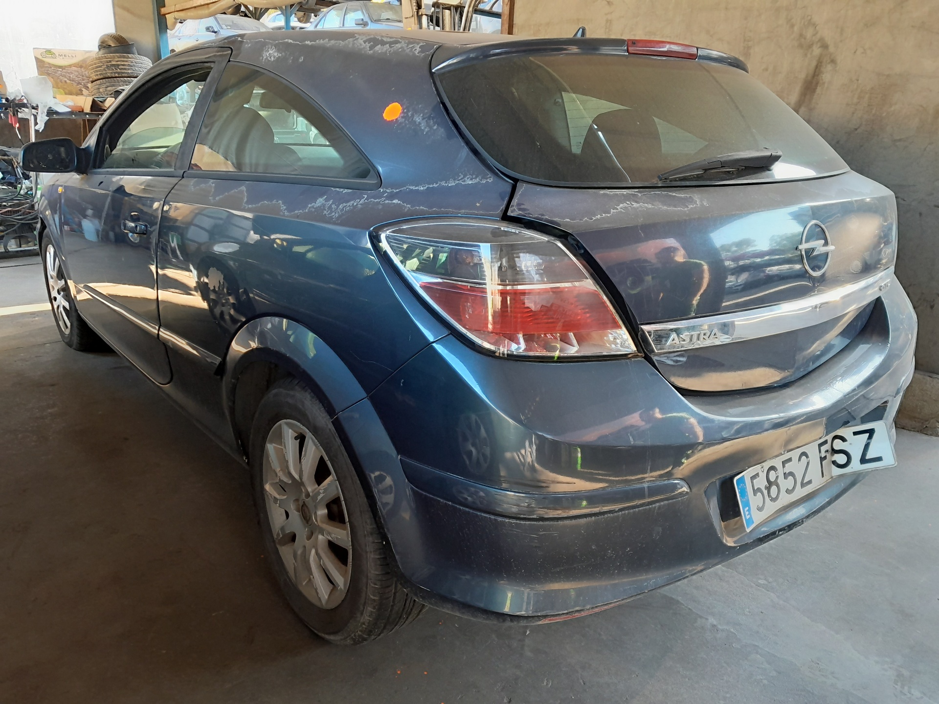 MG Astra J (2009-2020) Jobb oldali napellenző 13113045 20152599