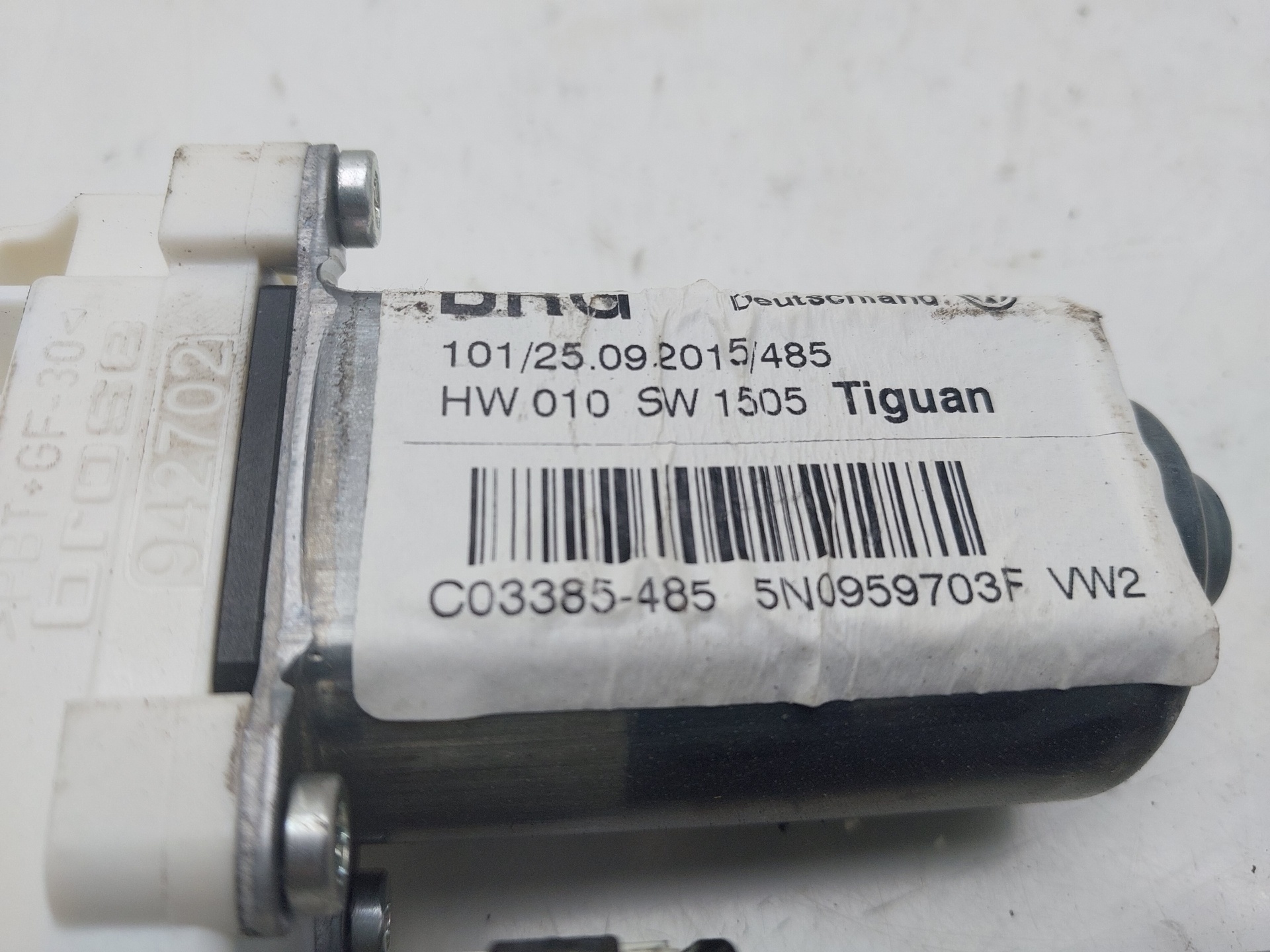 VOLKSWAGEN Tiguan 1 generation (2007-2017) Rear Left Door Window Control Motor 5N0959703F, 5PUERTAS 21533919