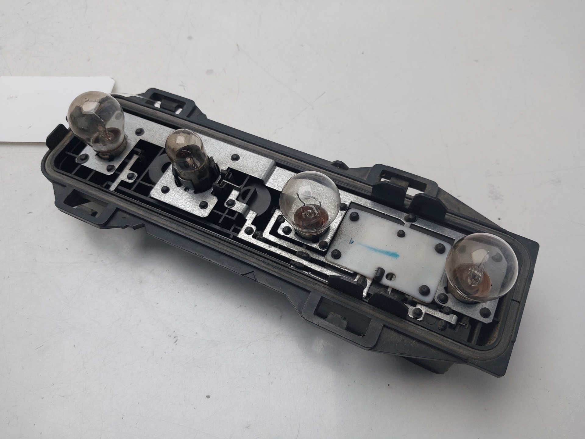 Portalámparas RHY 89026938 de Peugeot 307 break (3e) 2002-2008 con 163403 km - pieza usada