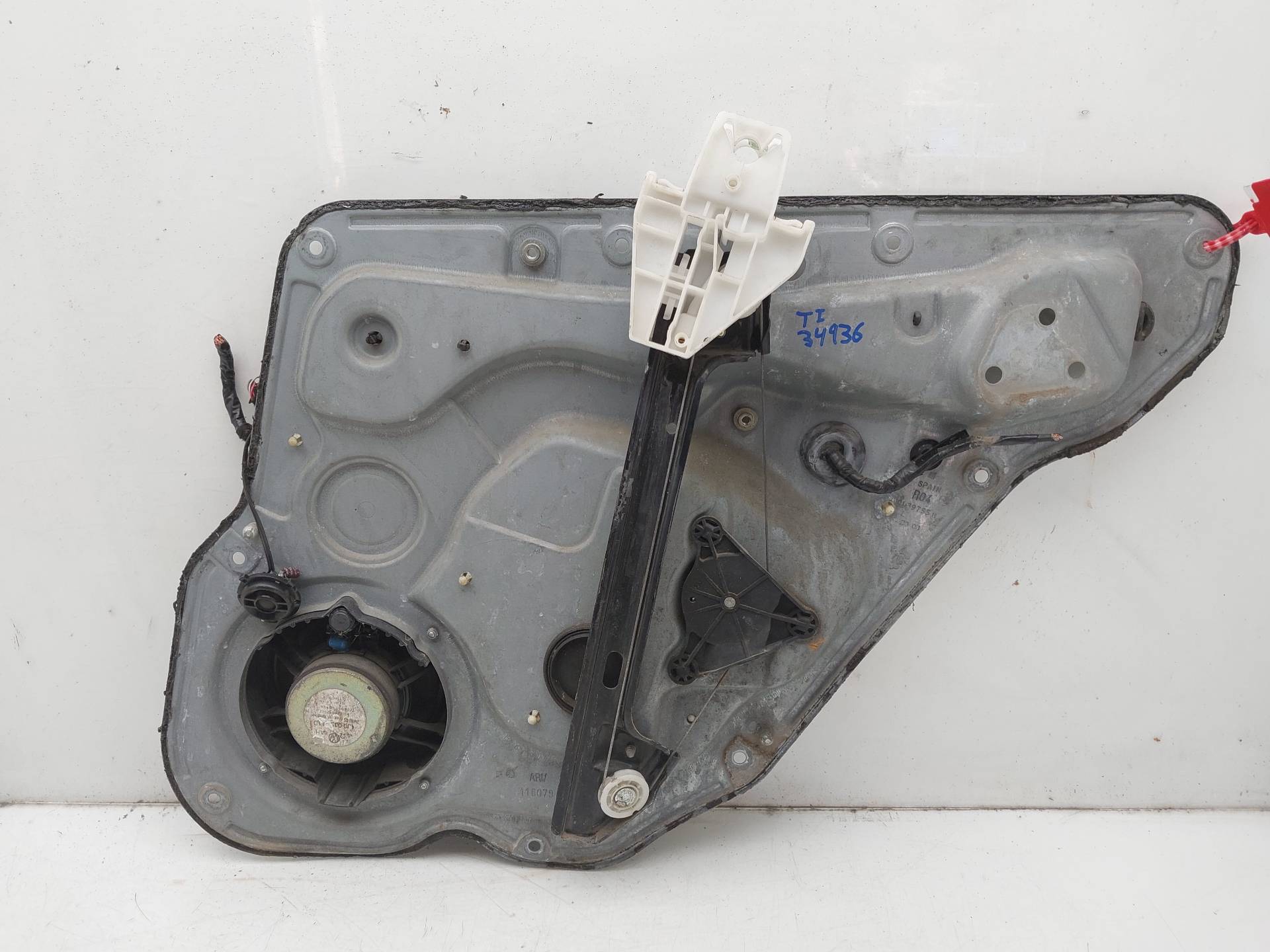 SEAT Leon 1 generation (1999-2005) Aizmugurējo kreiso durvju logu pacēlājs 1M0839755H 25391887