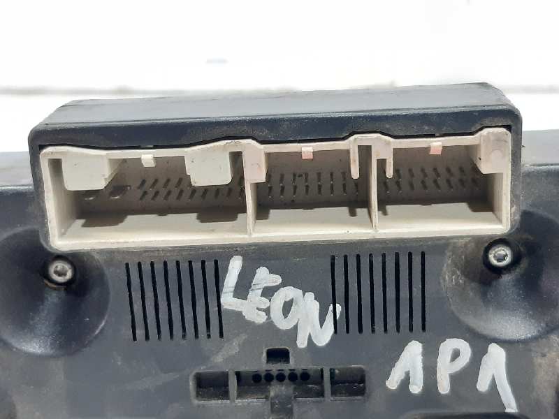 SEAT Leon 2 generation (2005-2012) Climate  Control Unit 1P0907044 20191180