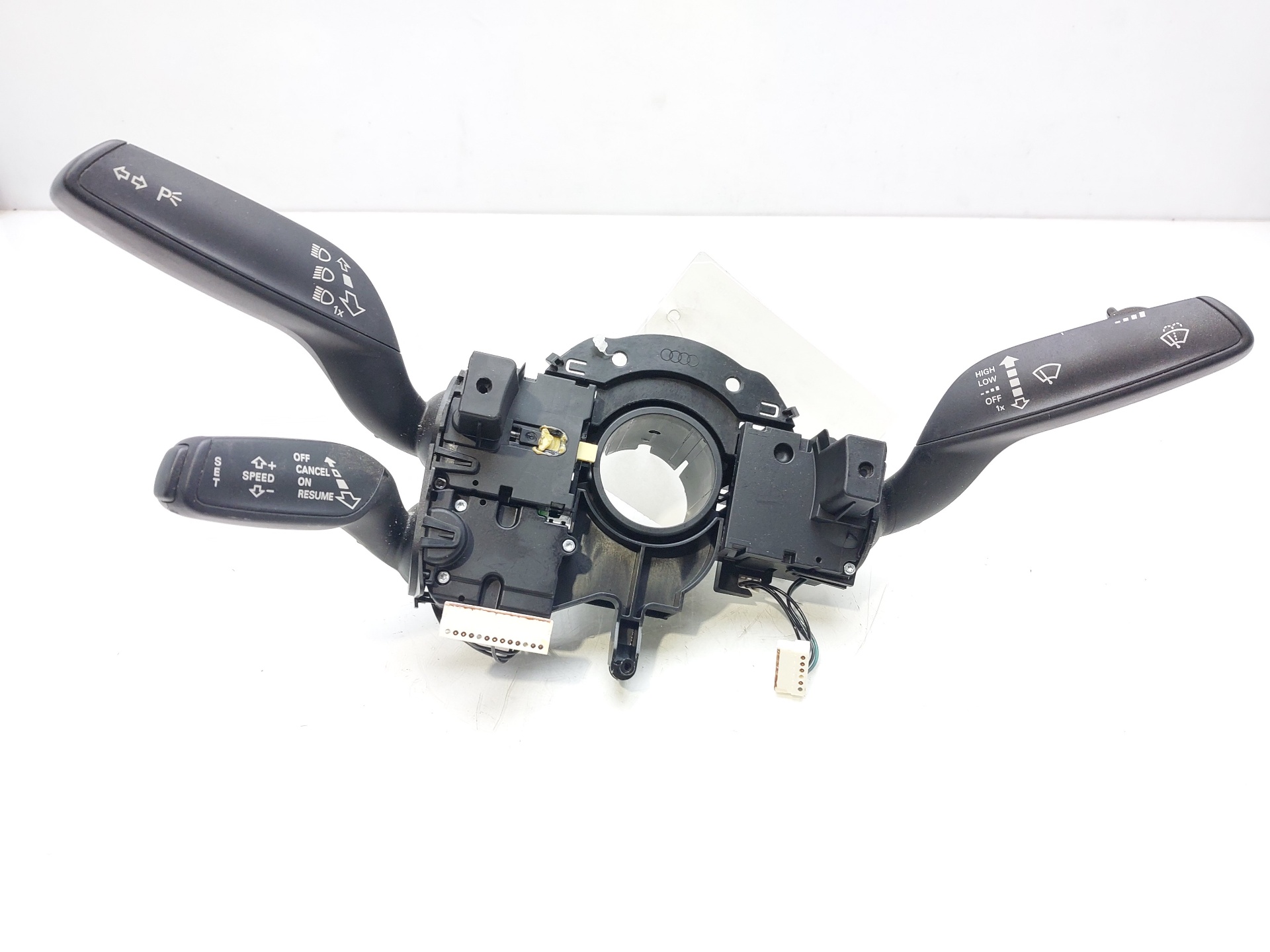 AUDI A7 C7/4G (2010-2020) Steering Wheel 4G8953502A 23035289