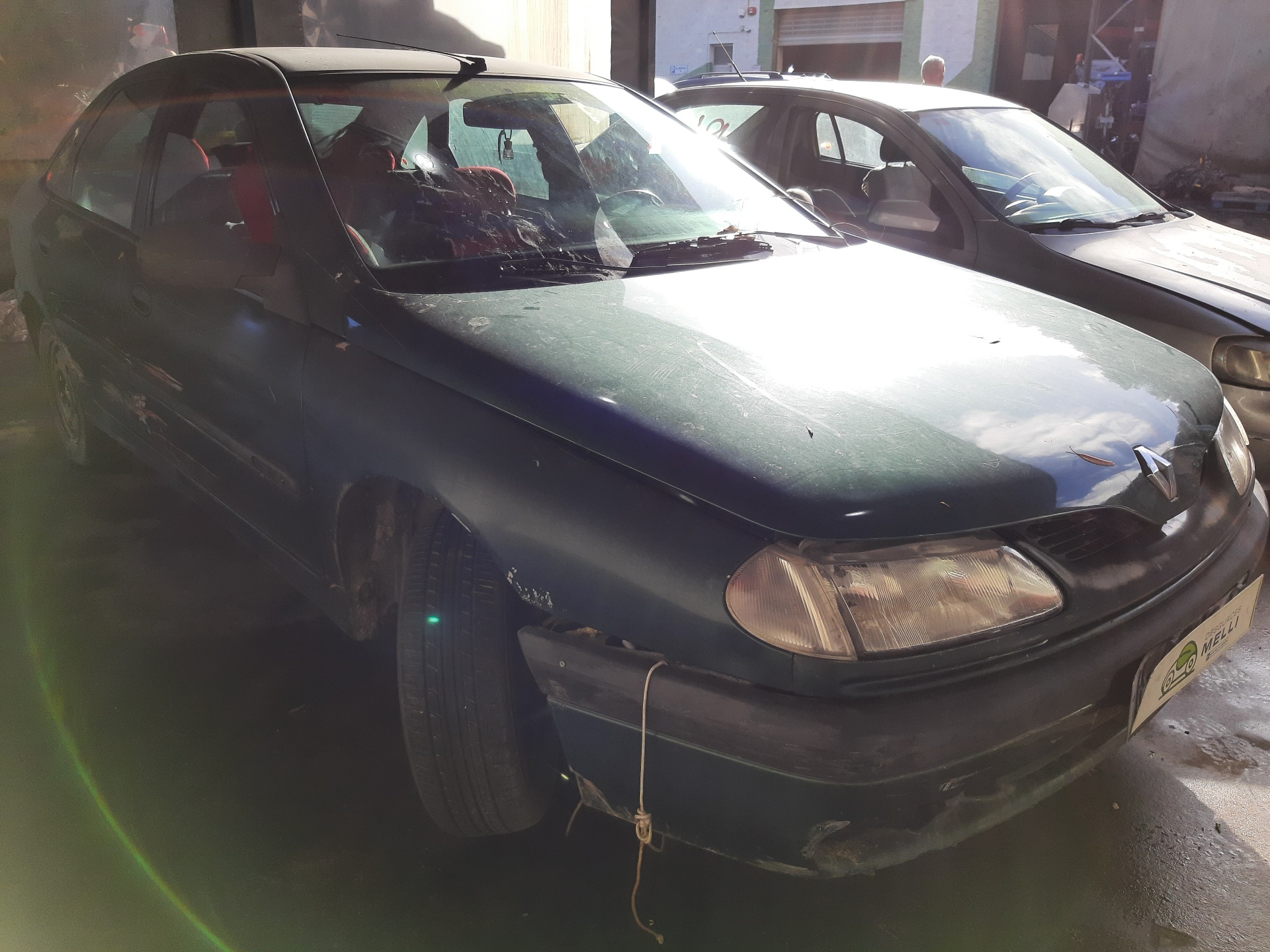 TOYOTA Laguna 1 generation (1993-2001) Priekšējās kreisās durvis 7751471385 23283414