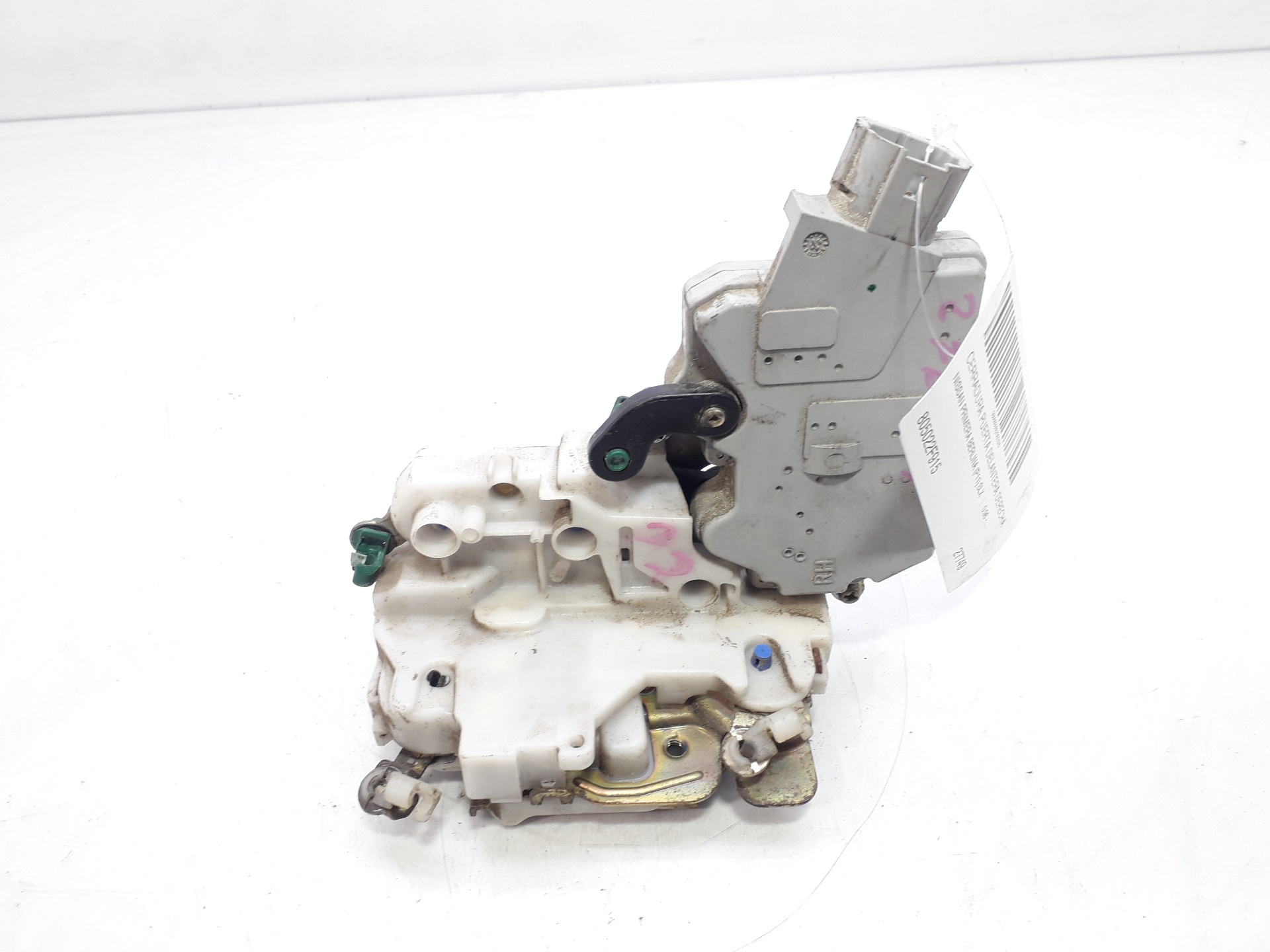 NISSAN Primera P11 (1996-2002) Front Right Door Lock 805022F915 24055409