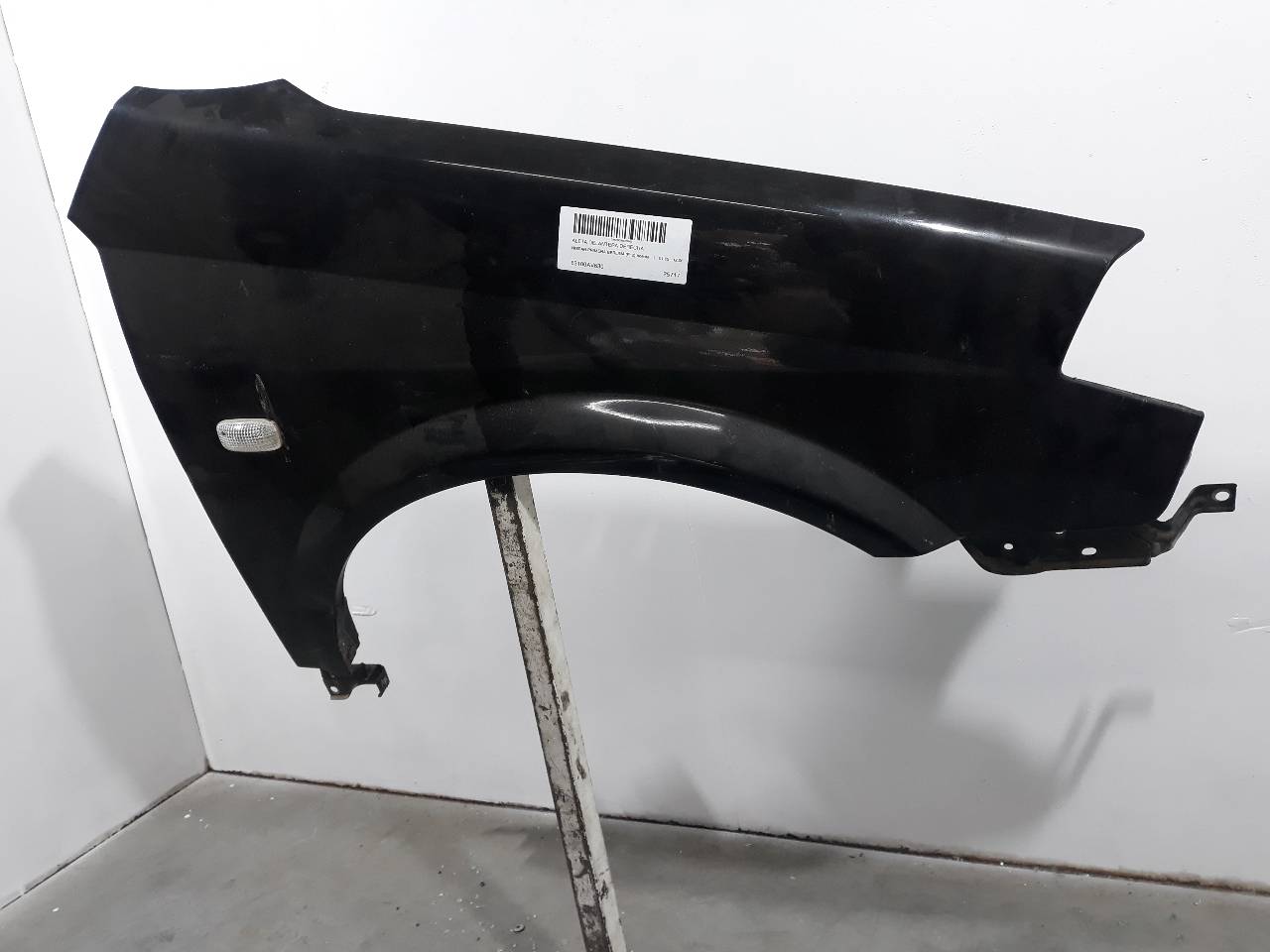 NISSAN Primera P12 (2001-2008) Front Right Fender 63100AV630 18750782