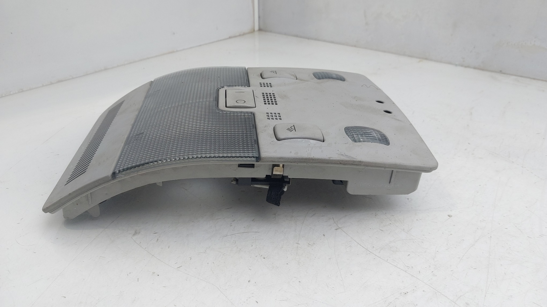 AUDI A4 B7/8E (2004-2008) Other Interior Parts 8E0947135D 25403392